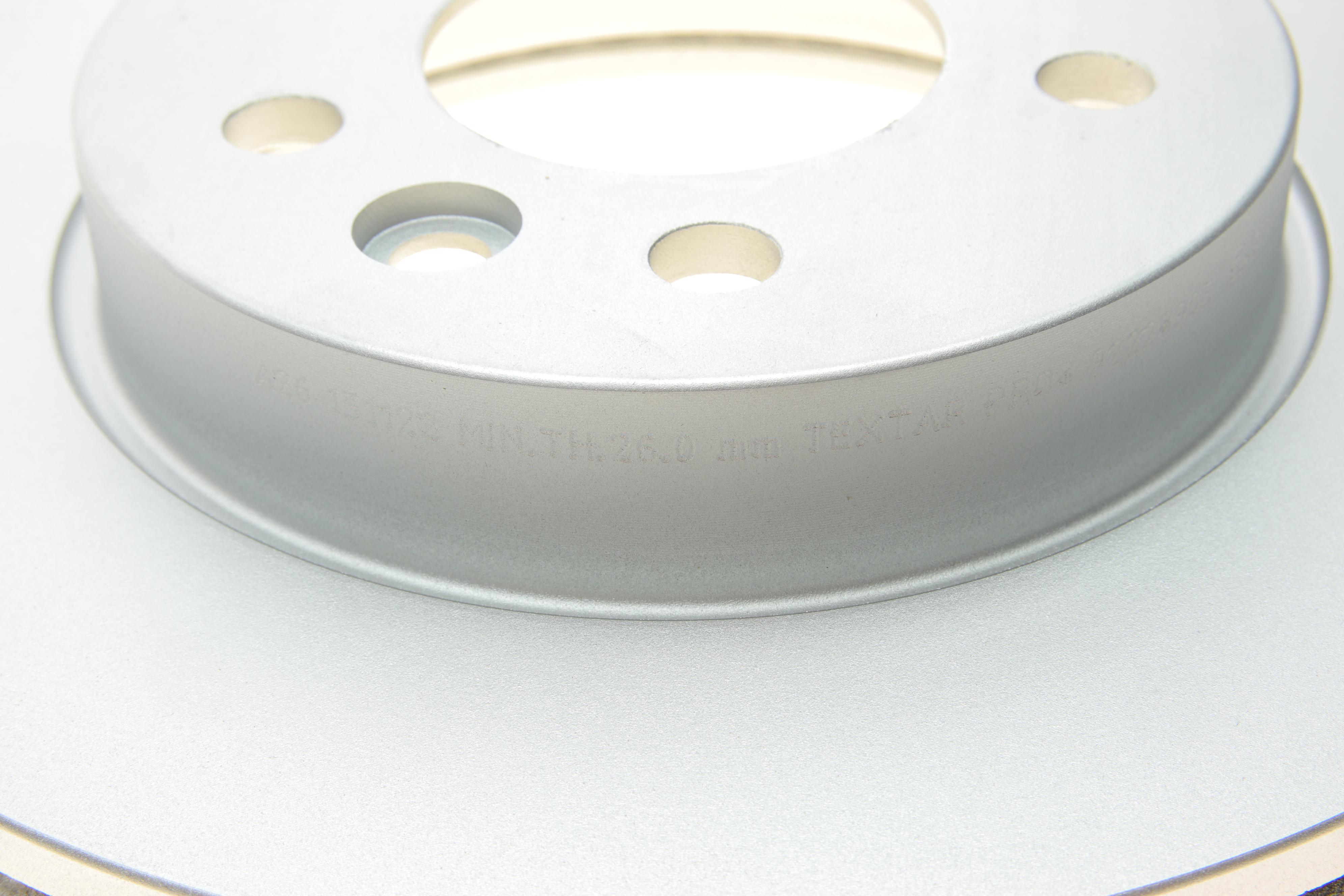 Диск тормозной (передний) VW Amarok 10- (303x28) PRO+