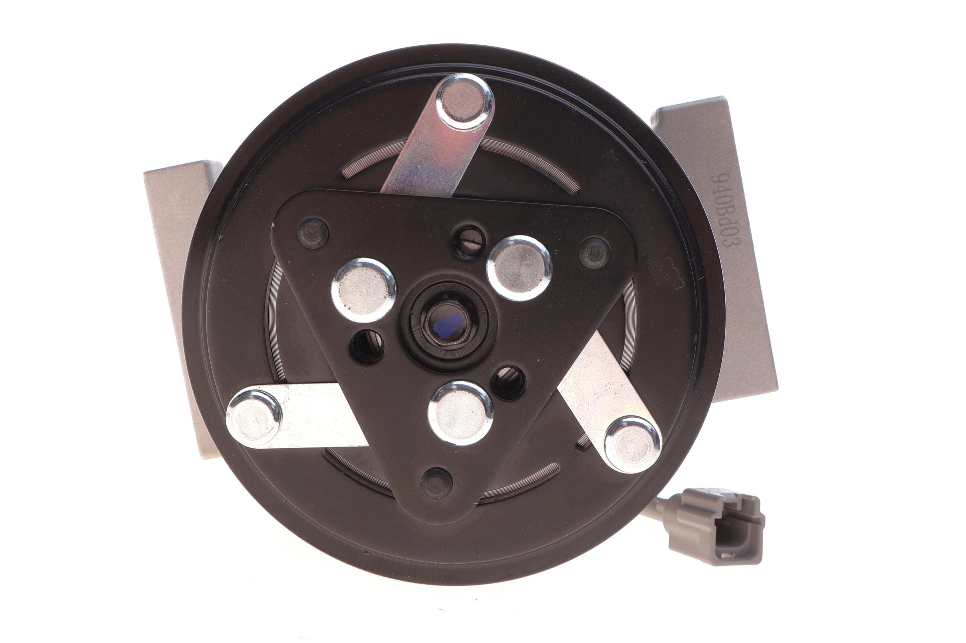 Компресор кондиціонера Renault Laguna III 2.0 16V 07-15 (№DCS17)