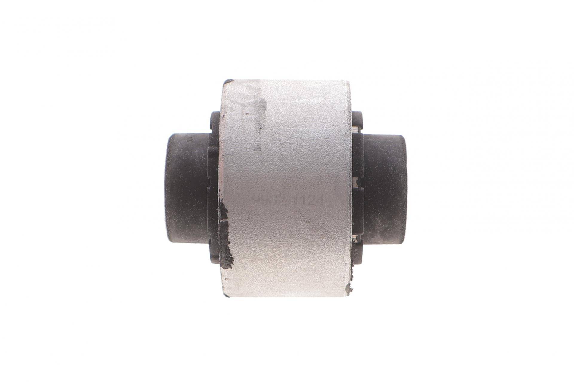 Сайлентблок важеля (переднього/знизу/спереду/всередині) Audi A6/A7/A8 04-