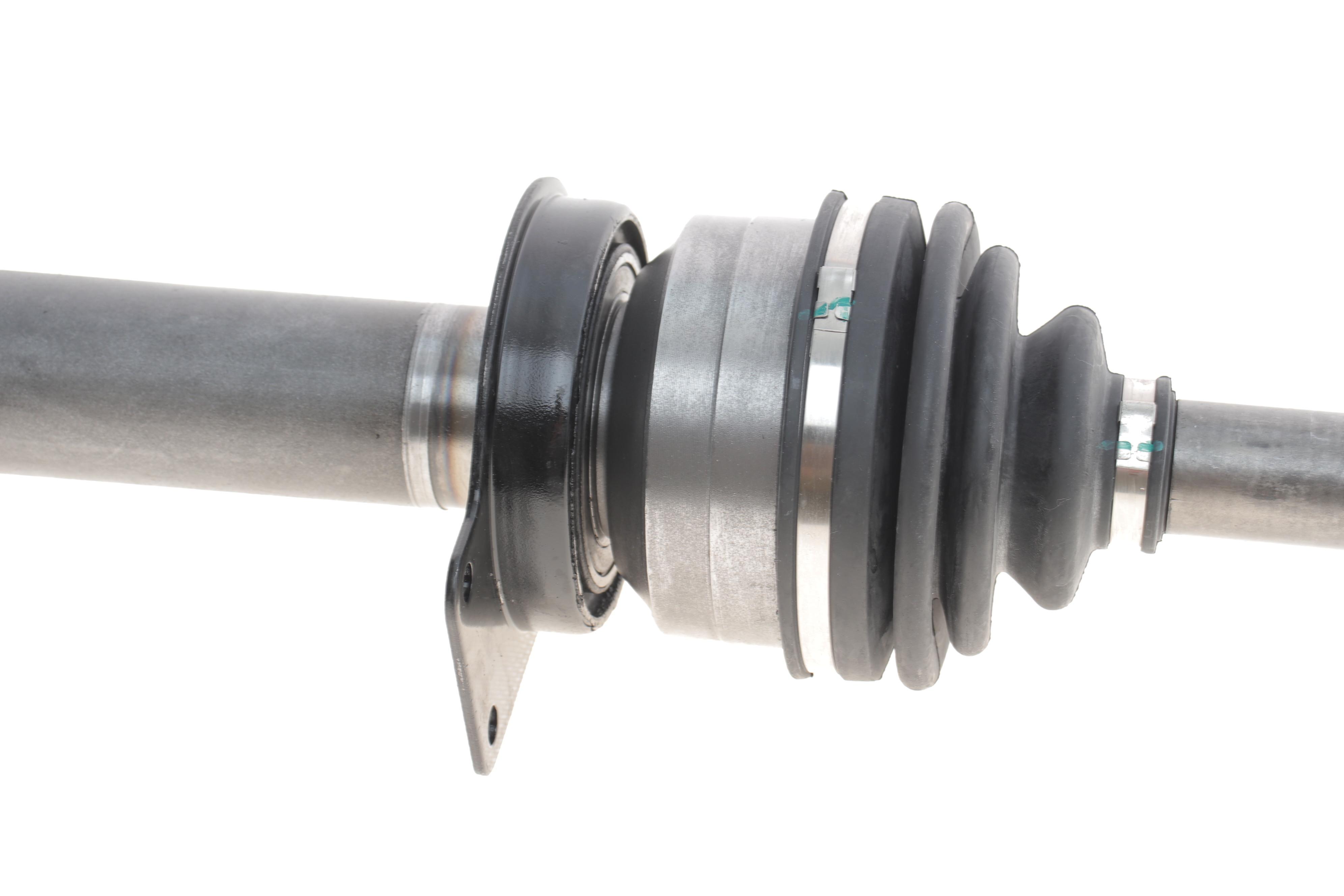 Піввісь VW T5 2.0TDI 103kw 09-15 (R) (26x38x857)