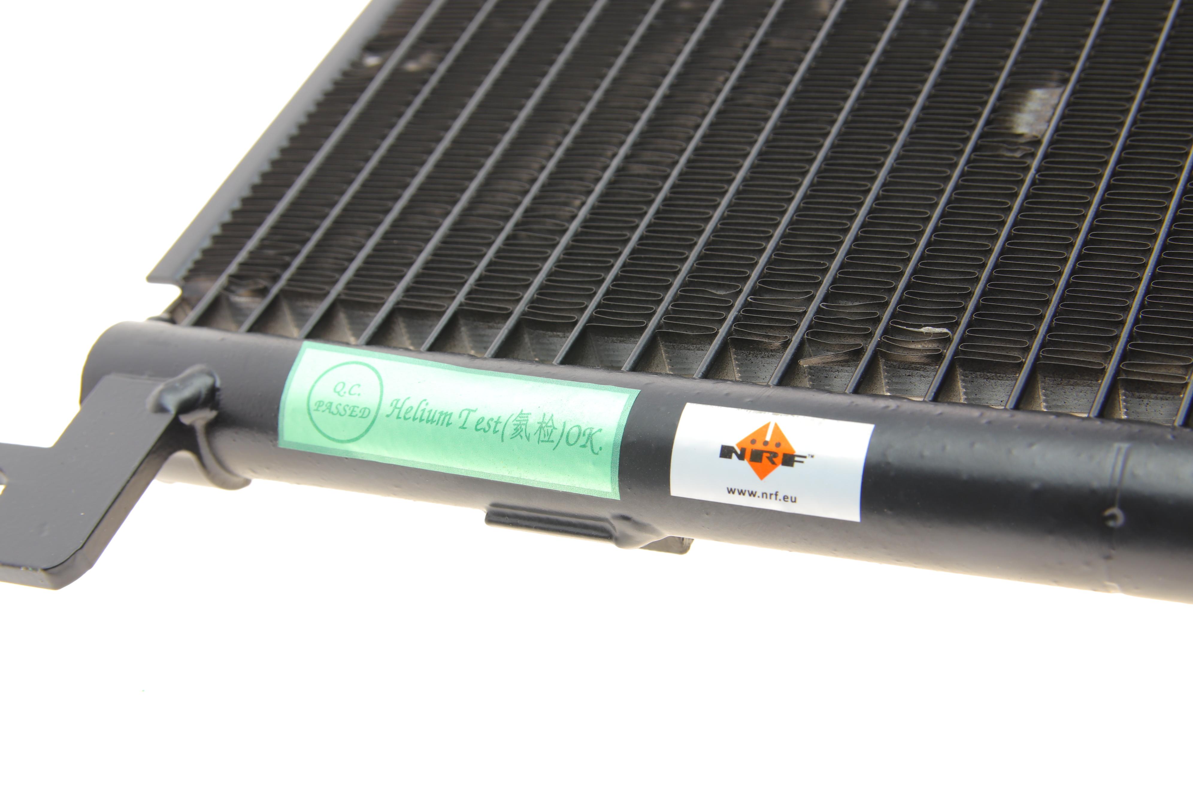 Радіатор кондиціонера Audi A8 2.8-4.2/4.2TDI 02-10