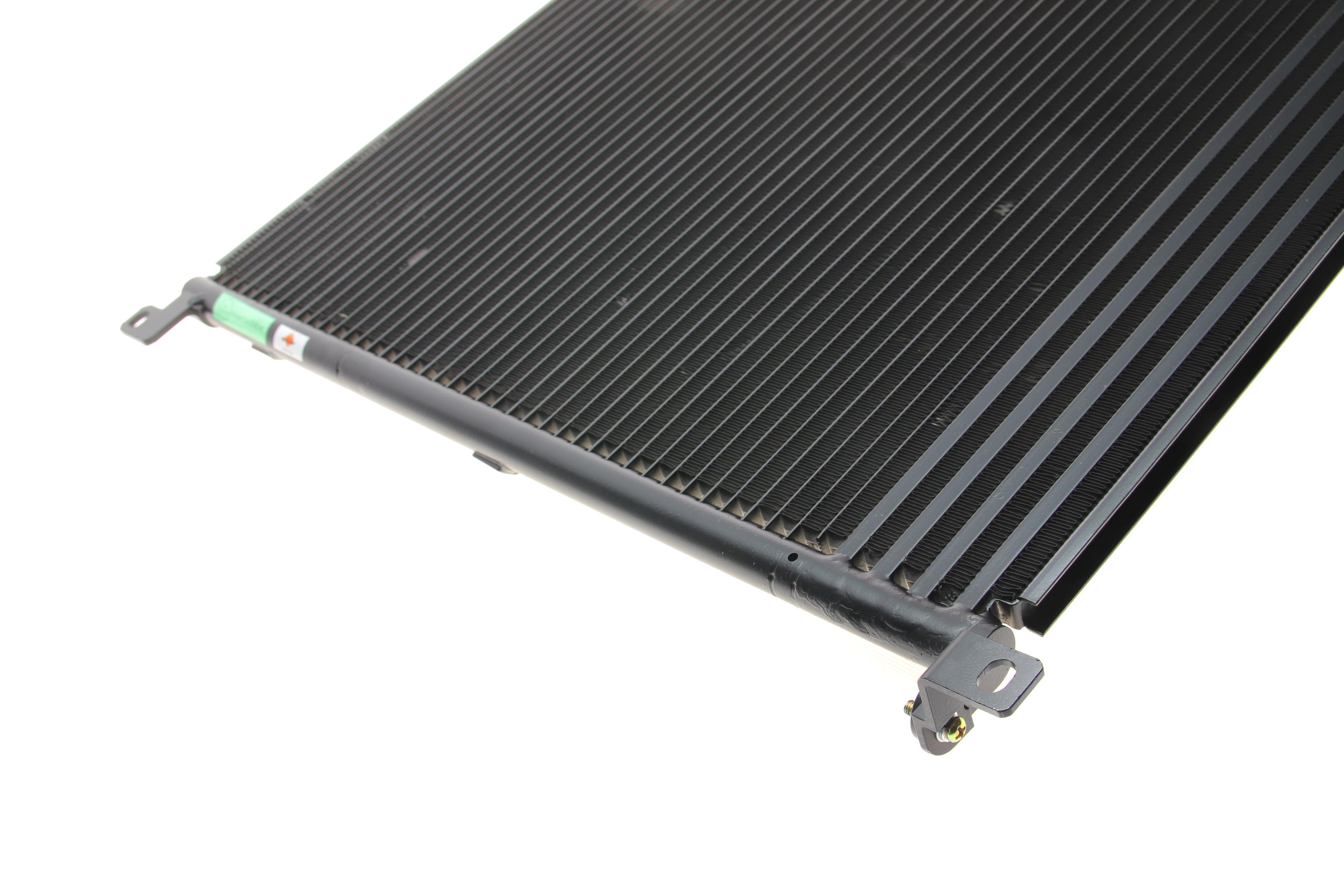 Радіатор кондиціонера Audi A8 2.8-4.2/4.2TDI 02-10