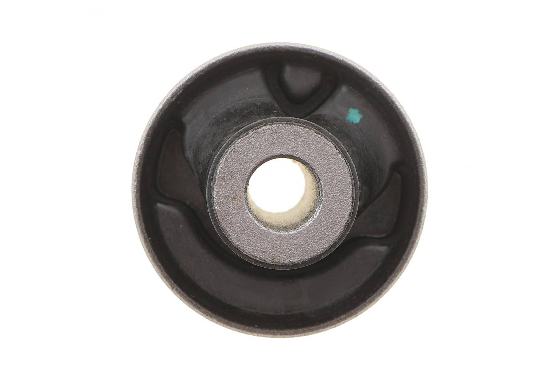 Сайлентблок опори дифференціала Toyota Hiace 95-06