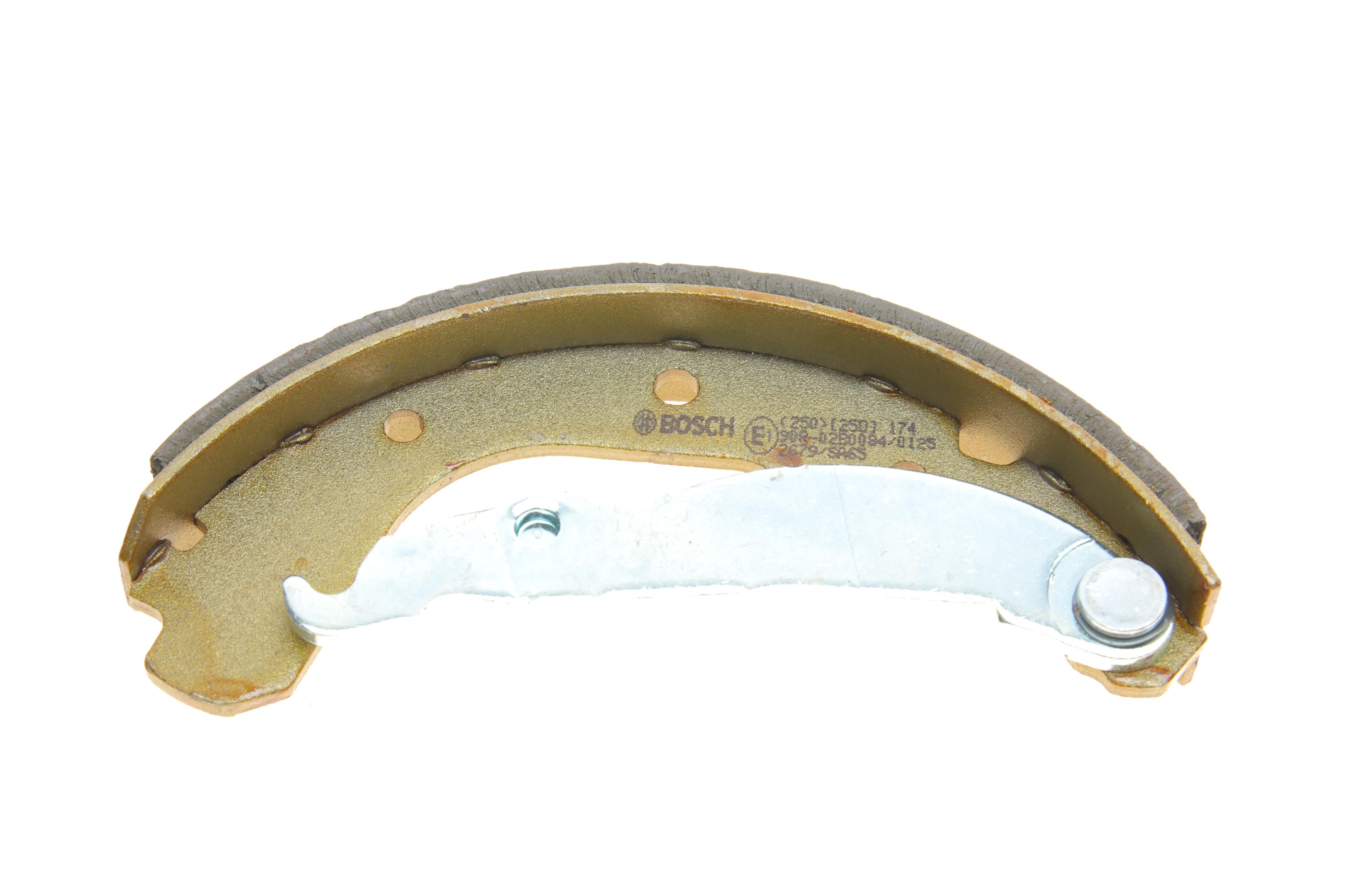 Колодки тормозные (задние) Opel Corsa/Kadett -94 (барабанные) (200x28)