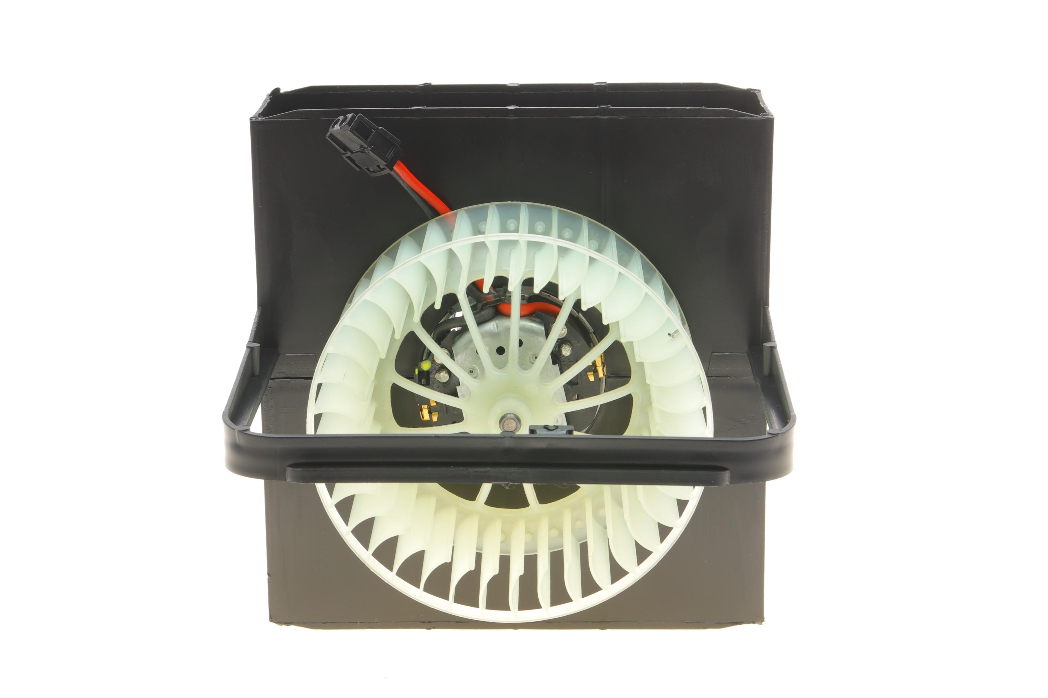 Моторчик пічки BMW 3 (E46)/X3 (E83) 1,6-3,2 97-11 M43/M47/M54/M57/N42/N46