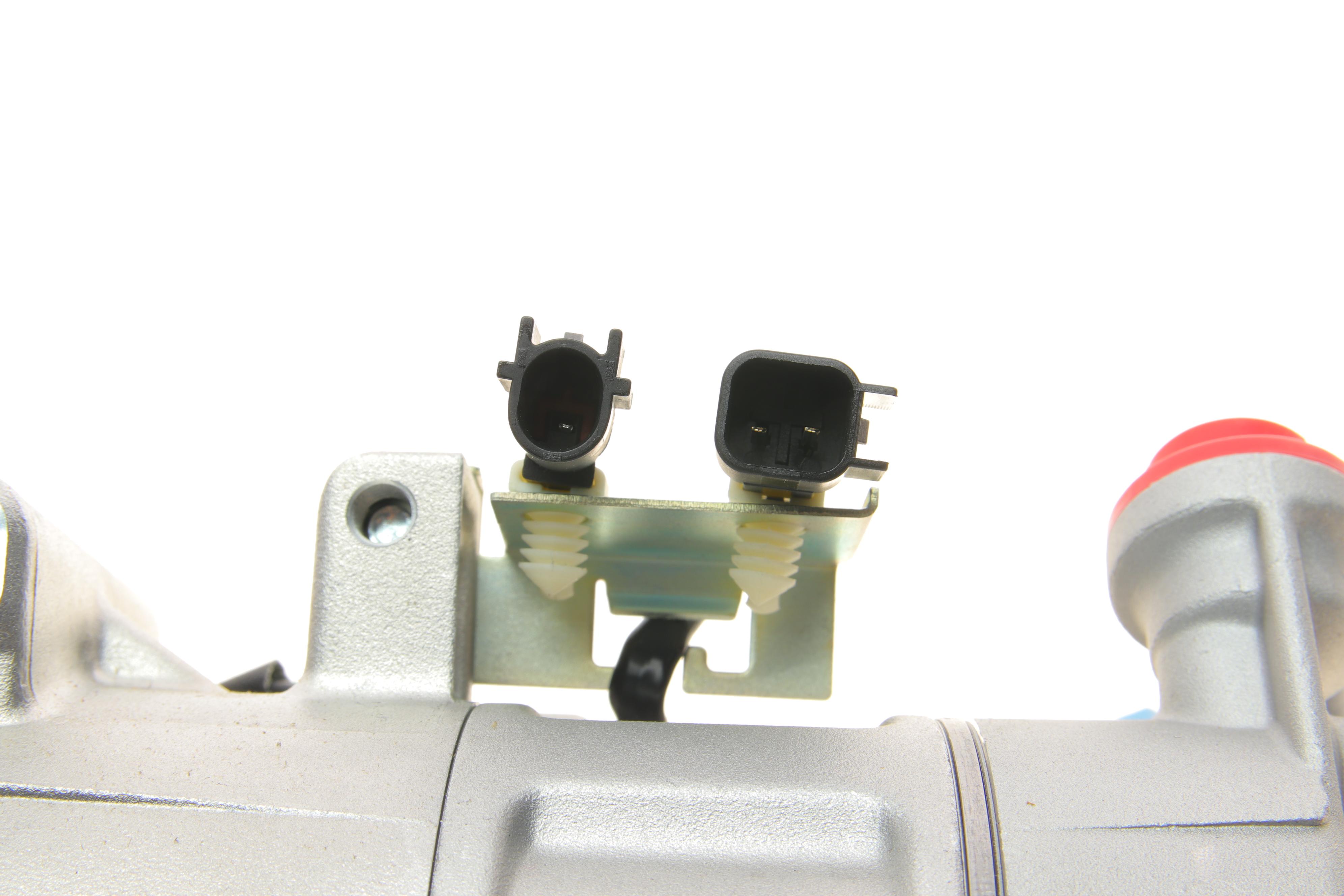 Компрессор кондиционера Ford Mondeo IV/S-Max/Volvo S80/V70/XC620/XC70 2.4D/2.5 05-17