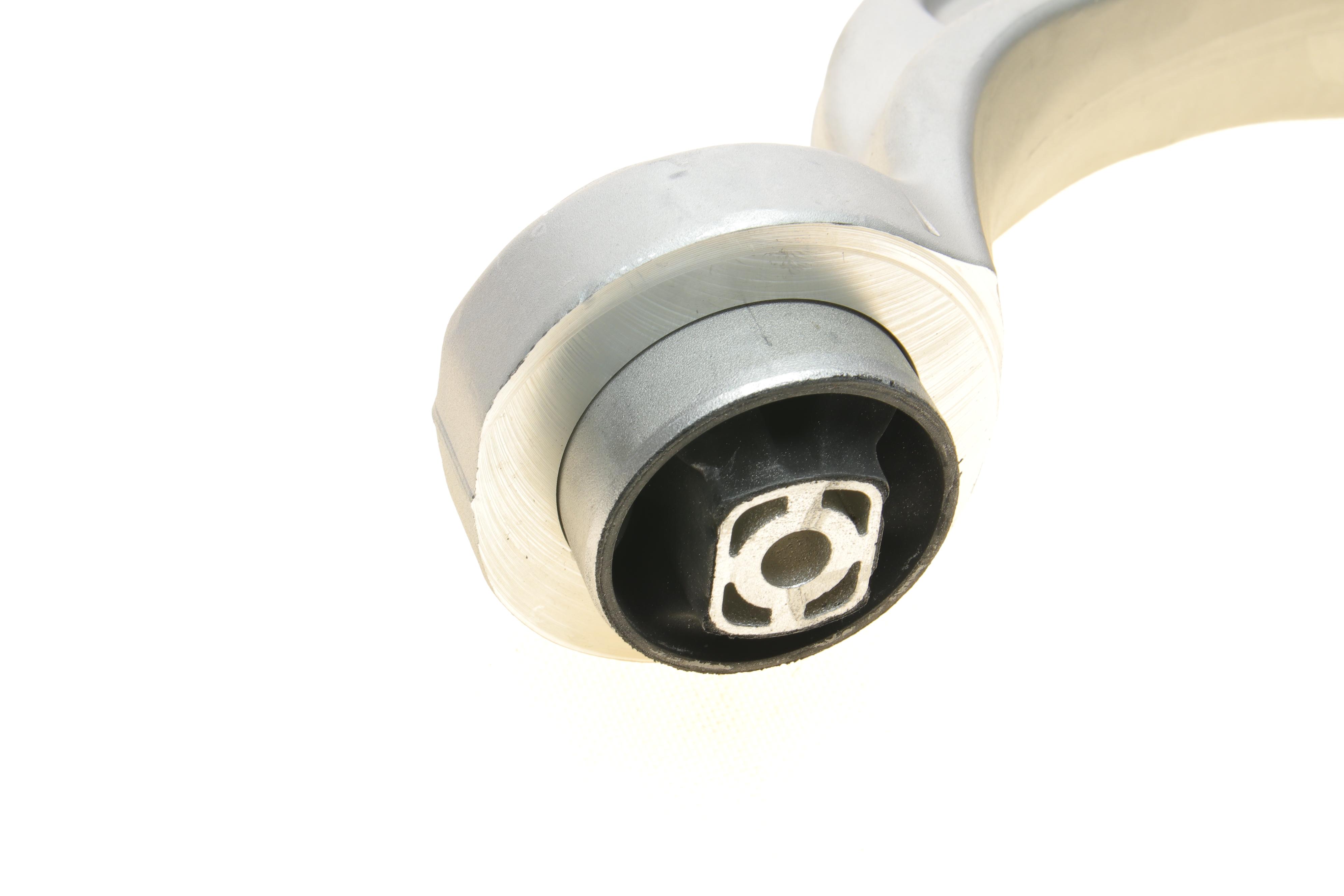 Важіль підвіски (передній/знизу) (L) Audi A4/A5/Q5 07-