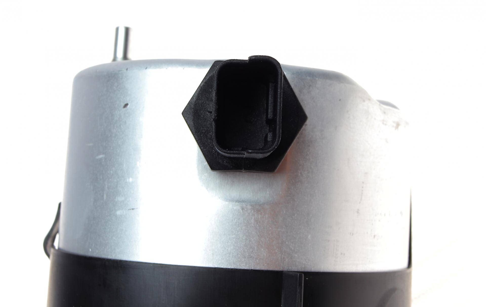 Фільтр паливний Ford Fiesta/Focus 1.6TDCI 03-