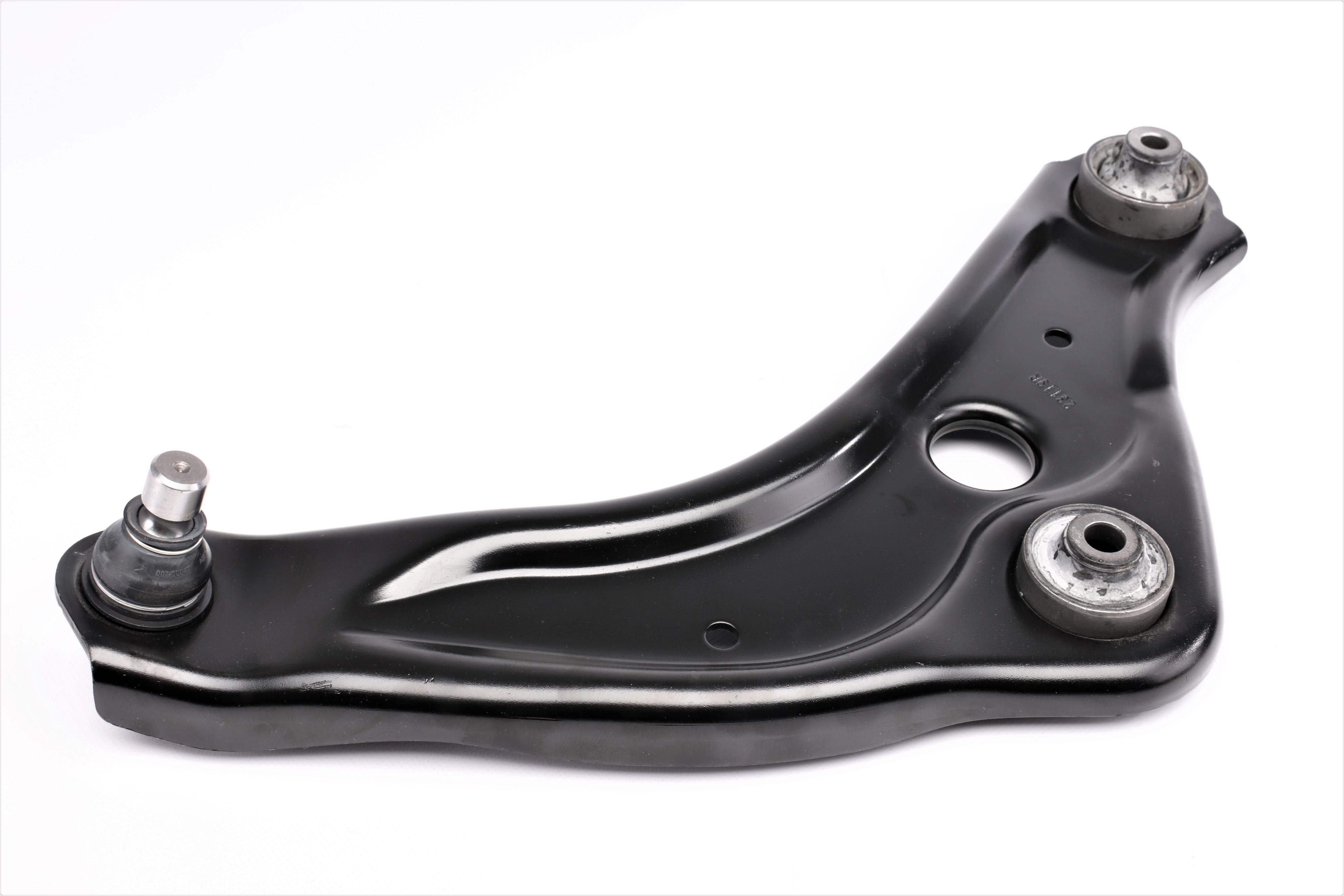 Важіль підвіски (передній/знизу) (R) Nissan Qashqai II 13-/Renault Kadjar 15- (з кульовою)