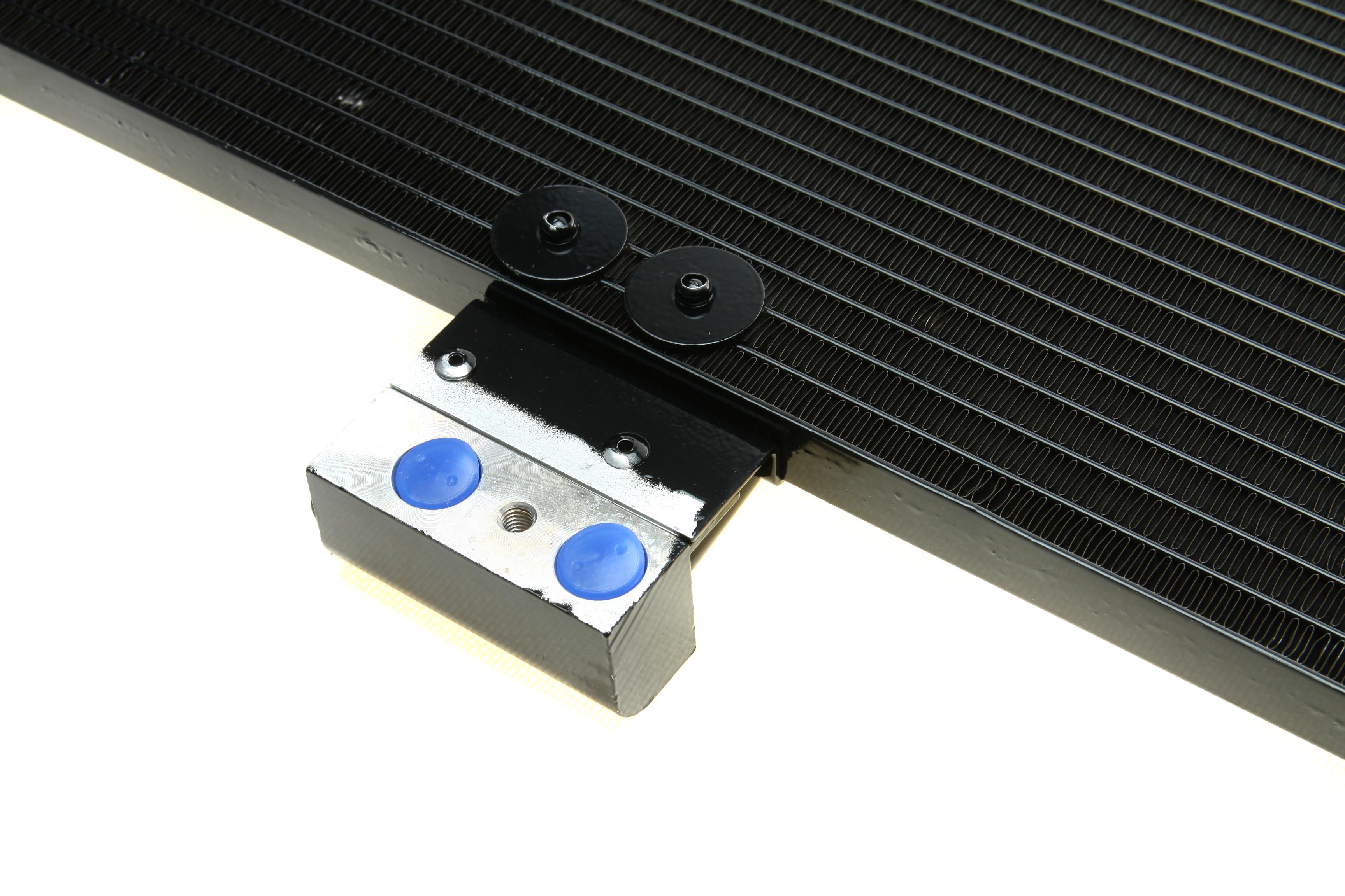 Радиатор кондиционера MB C-class (W203) 1.8-5.5 00-07 (M111-M113/M271)