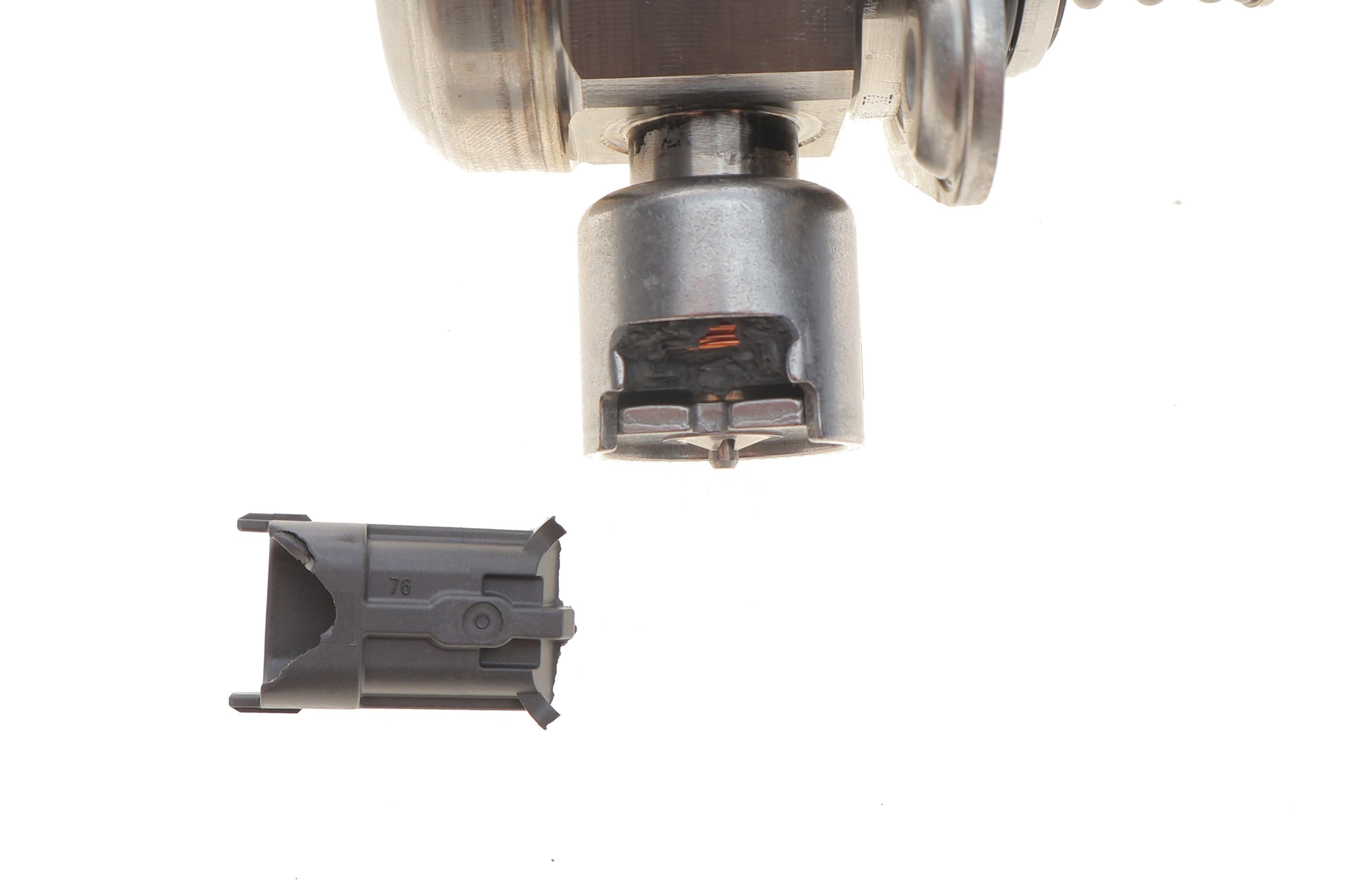 Насос паливний високого тиску Hyundai i30/i40/ix35/Kia Ceed/Soul 1.6GDI 10-(пошкоджений датчик)