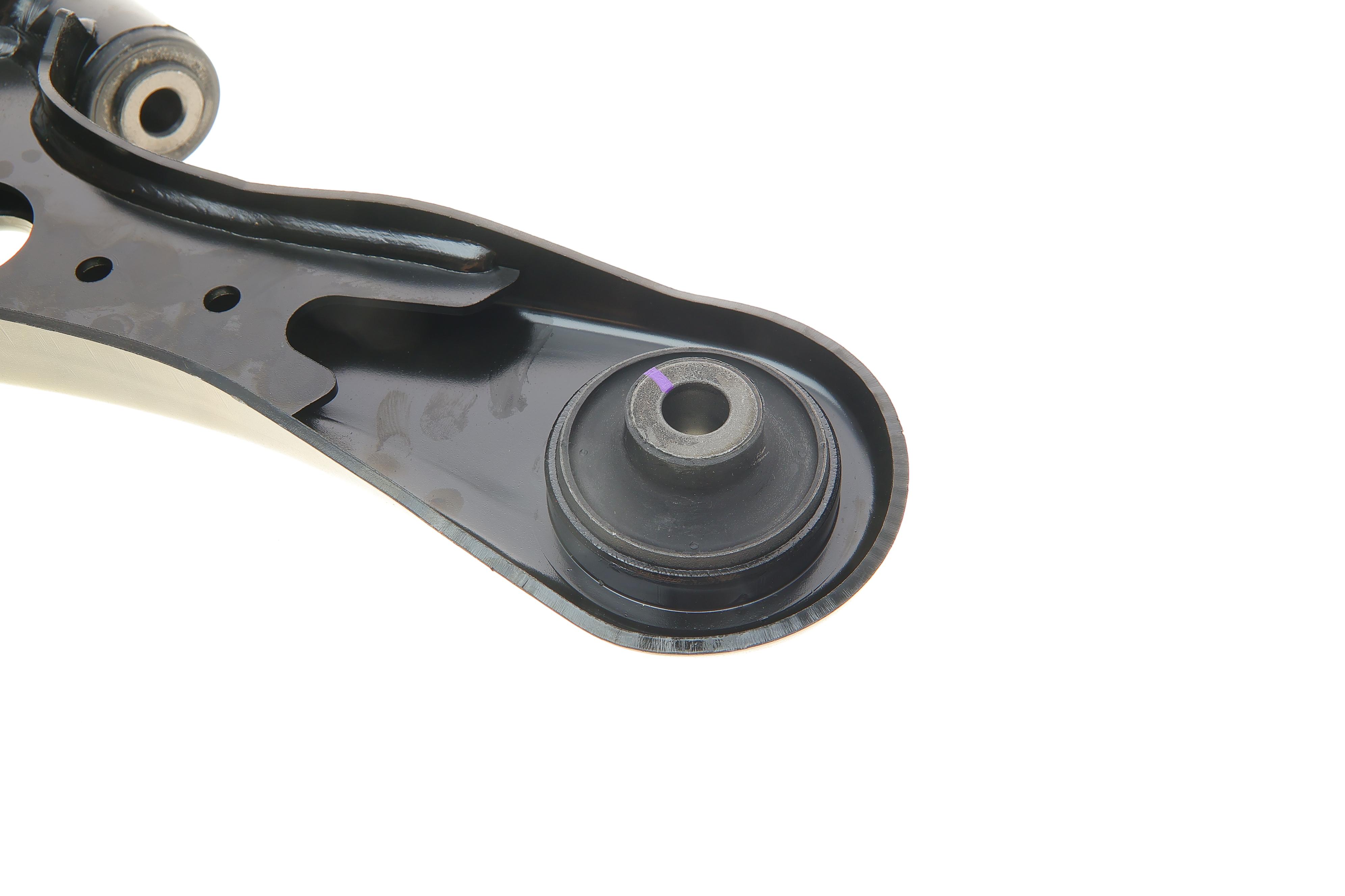 Важіль підвіски (передній/знизу) (R) Fiat Sedici/Suzuki SX4 06-