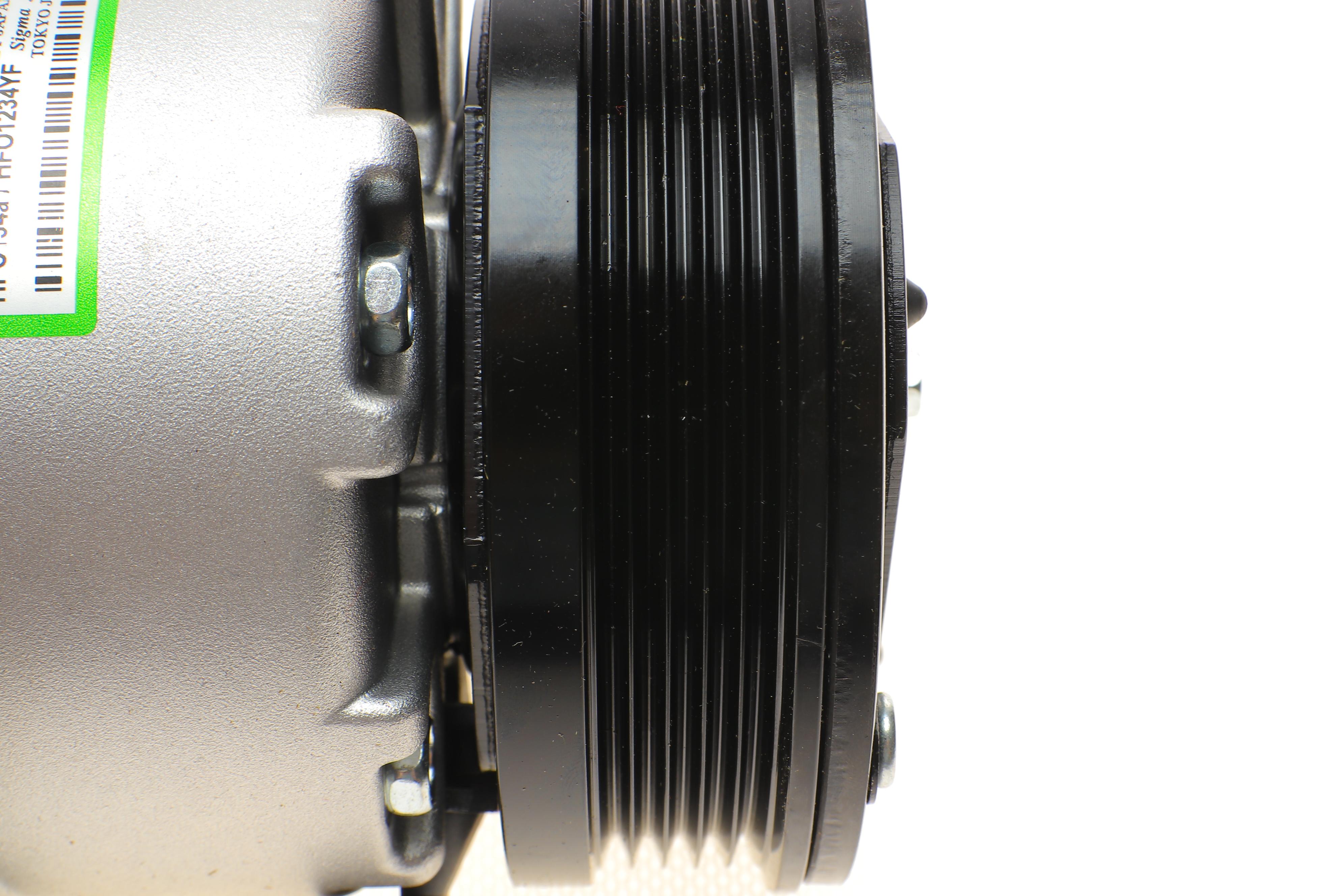 Компресор кондиціонера Ford Focus/C-Max/Kuga 1.4-2.5 04-/Volvo C30/S40/V50 1.6 05-12