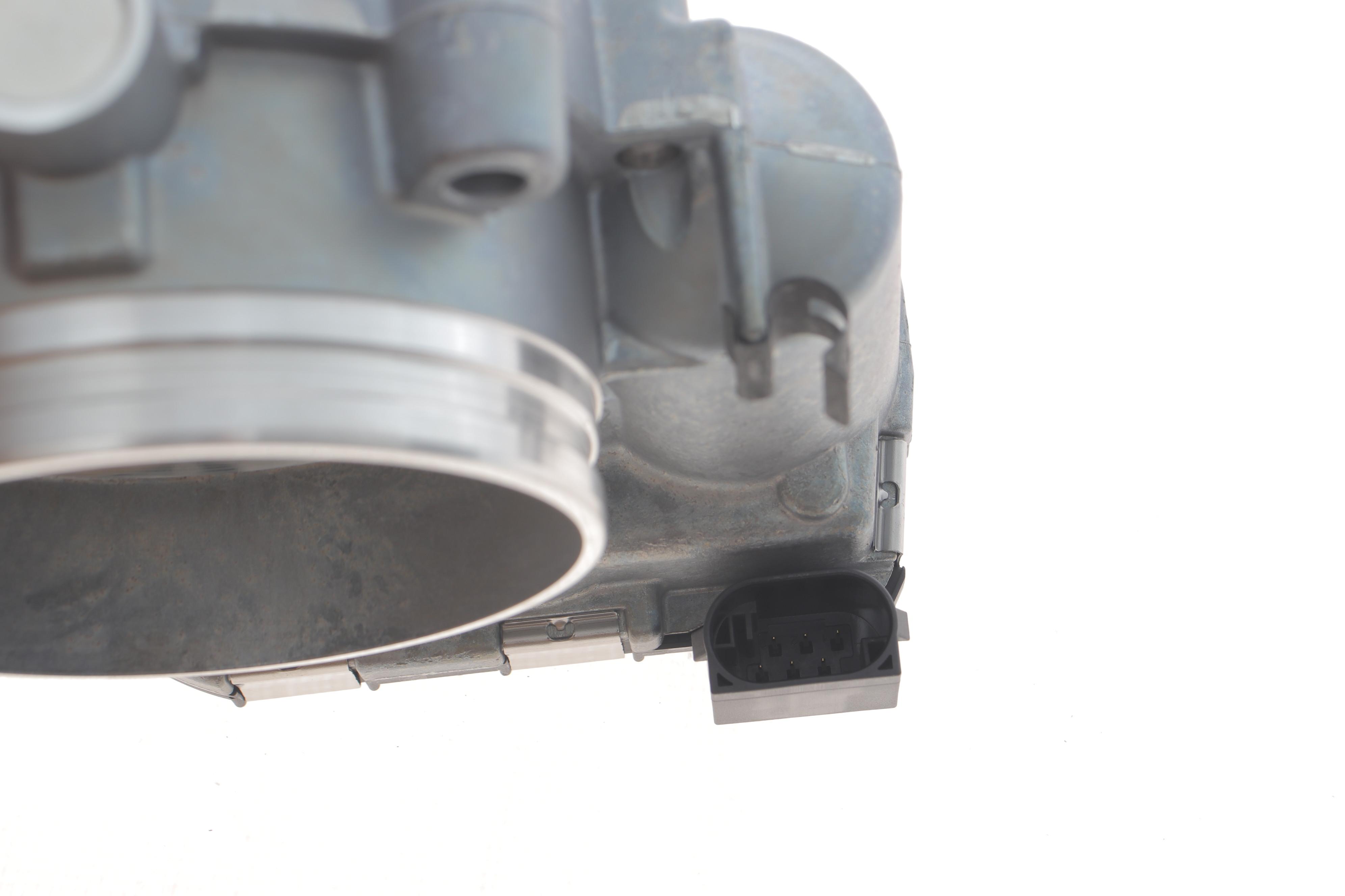 Заслонка дроссельная Porsche Cayenne/Panamera 4.8S/GTS 07-