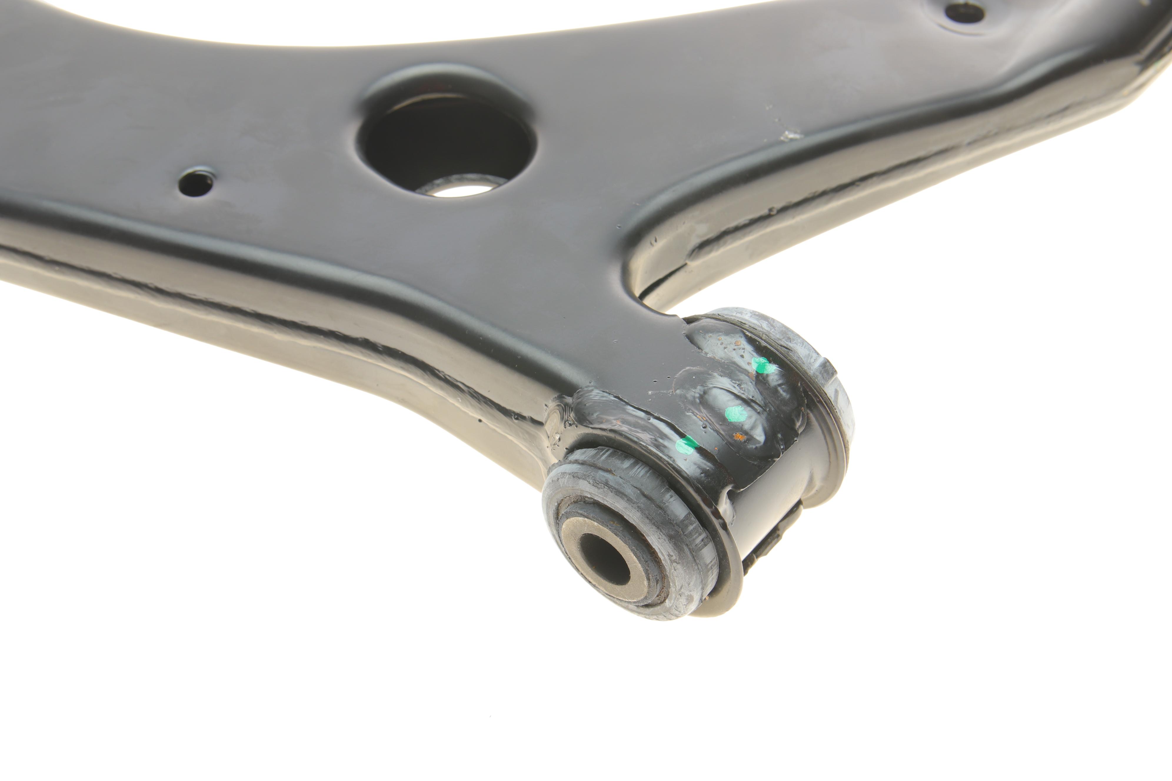 Важіль підвіски (передній/знизу) (L) Ford Focus III/C-Max II 10-