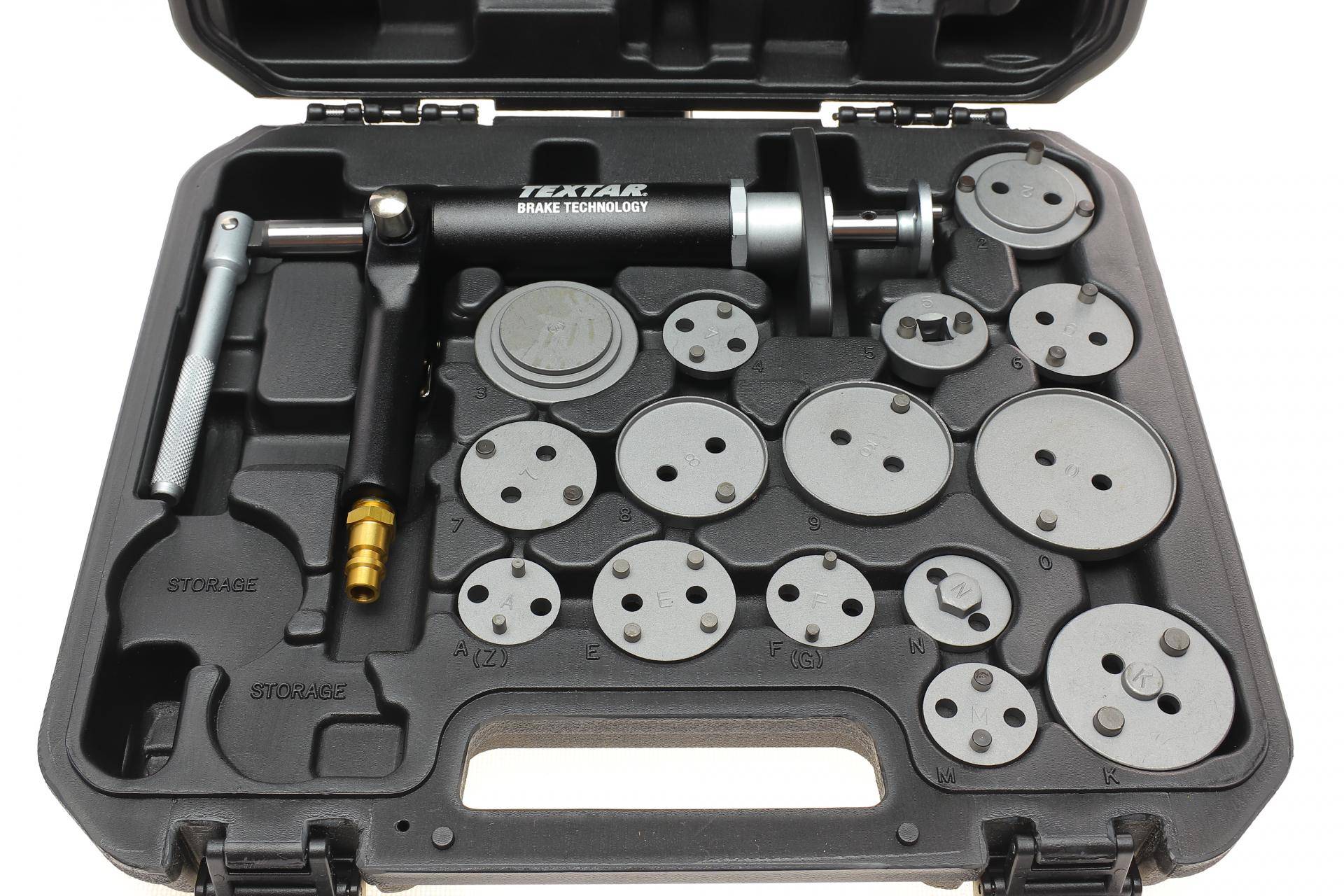 Набір інструмента для розведення гальмівних циліндрів