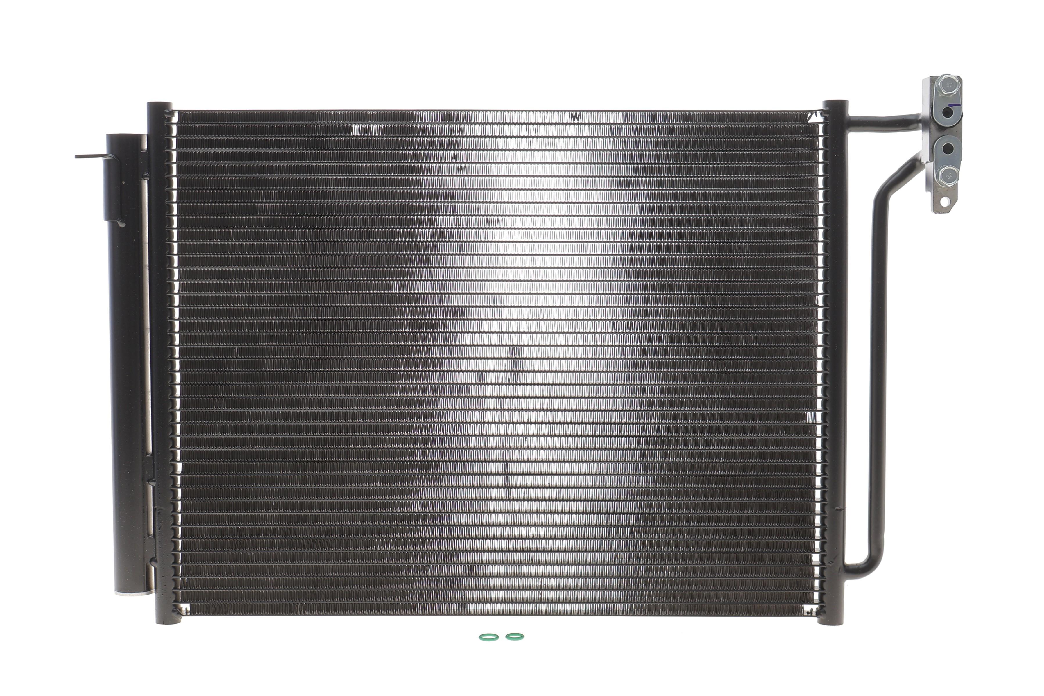 Радиатор кондиционера (c осушителем) BMW X5 (E53) 3.0-4.8i/3.0d 00-06 M54/M62