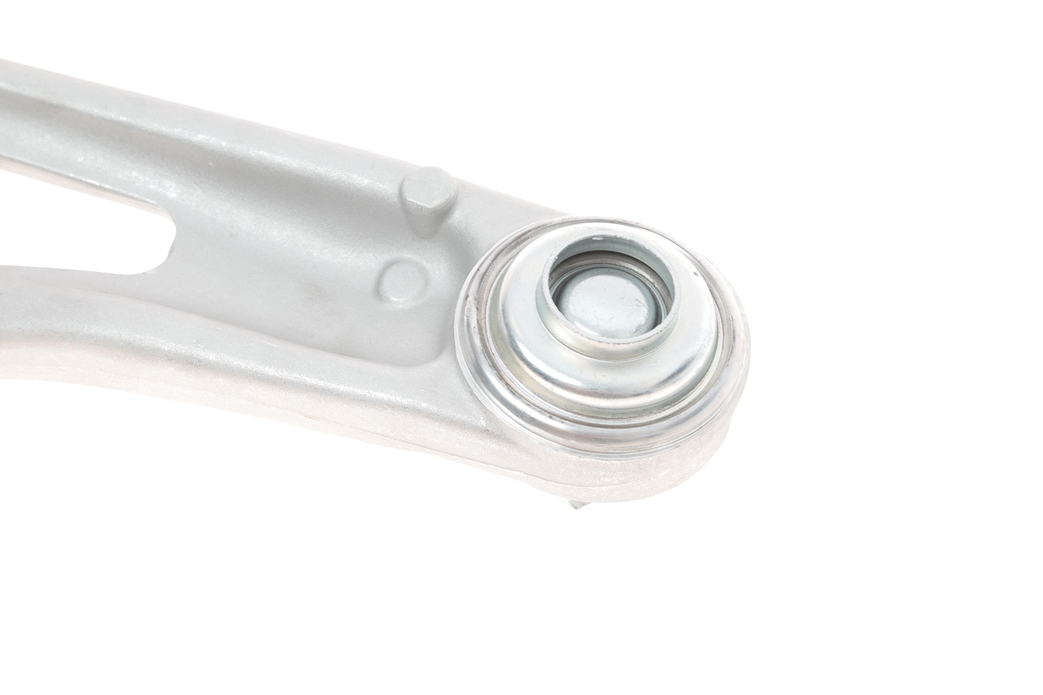 Важіль підвіски (передній/знизу) (L) BMW 3 (E46) 98- M43/M47/N42/N46