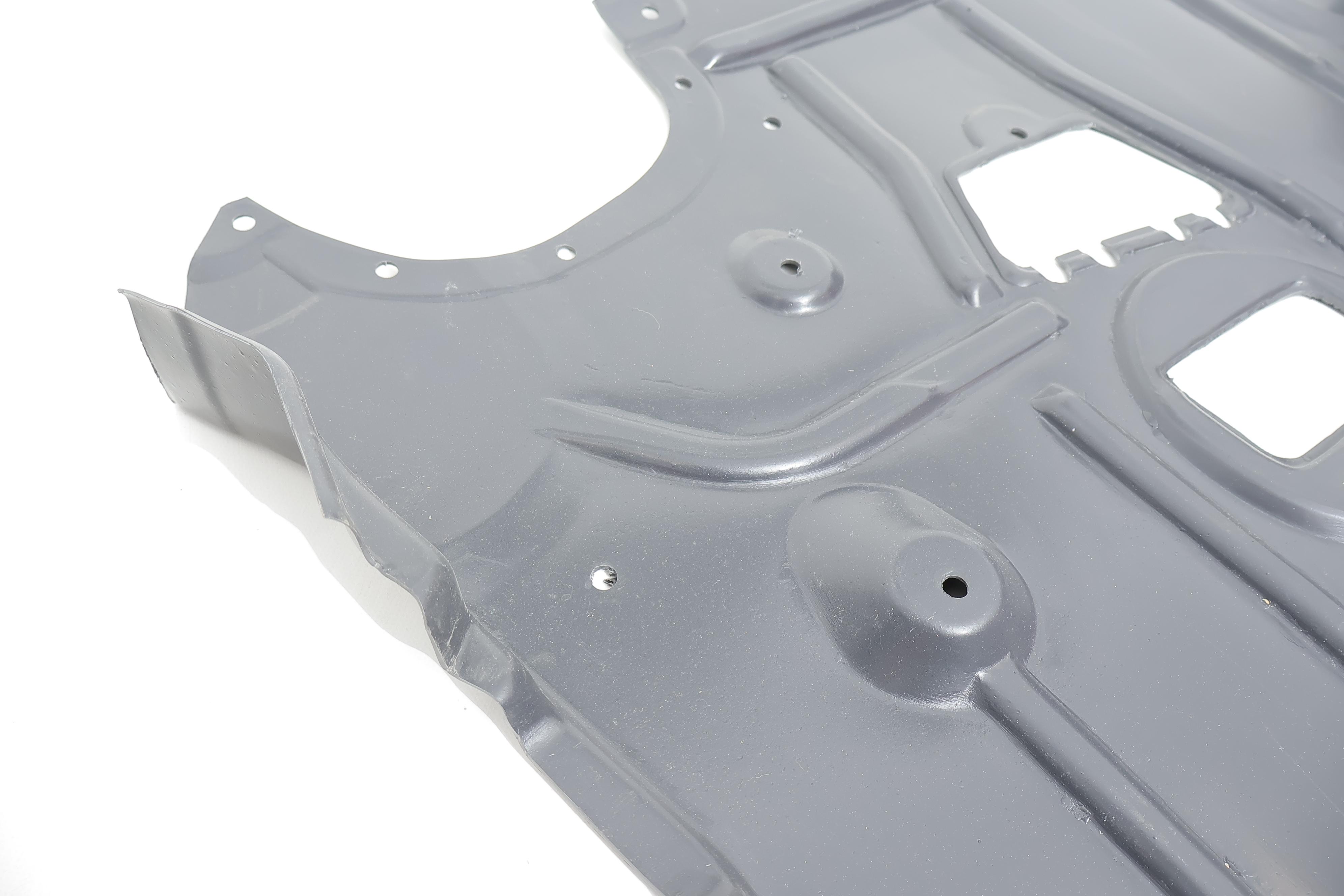 Изоляция моторного отделения BMW 3 (E90) 05-12