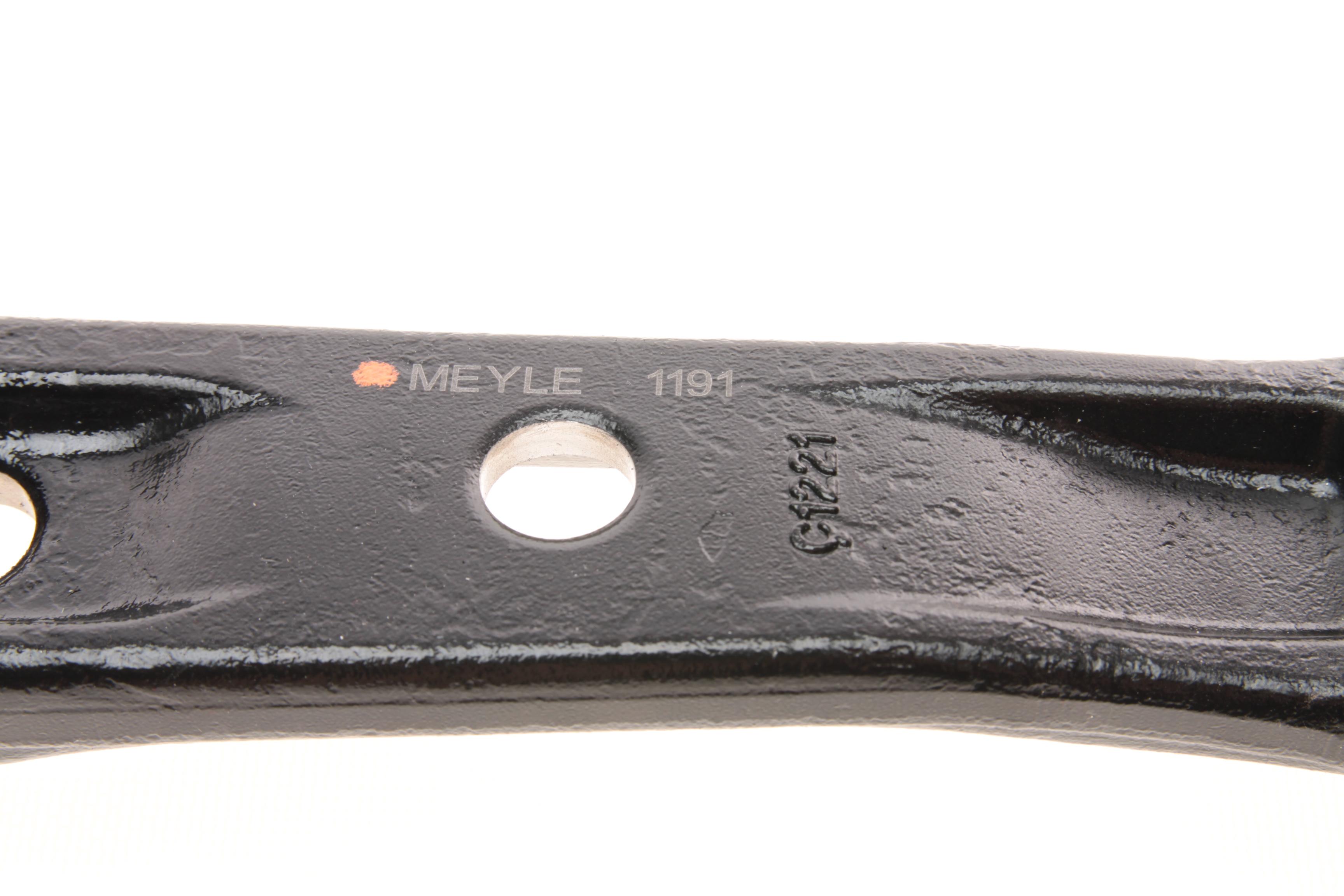 Важіль підвіски (передній/знизу/ззаду) (L) BMW 5 (F10/F07/F11) 6 (F06/F12/F13) 10-18