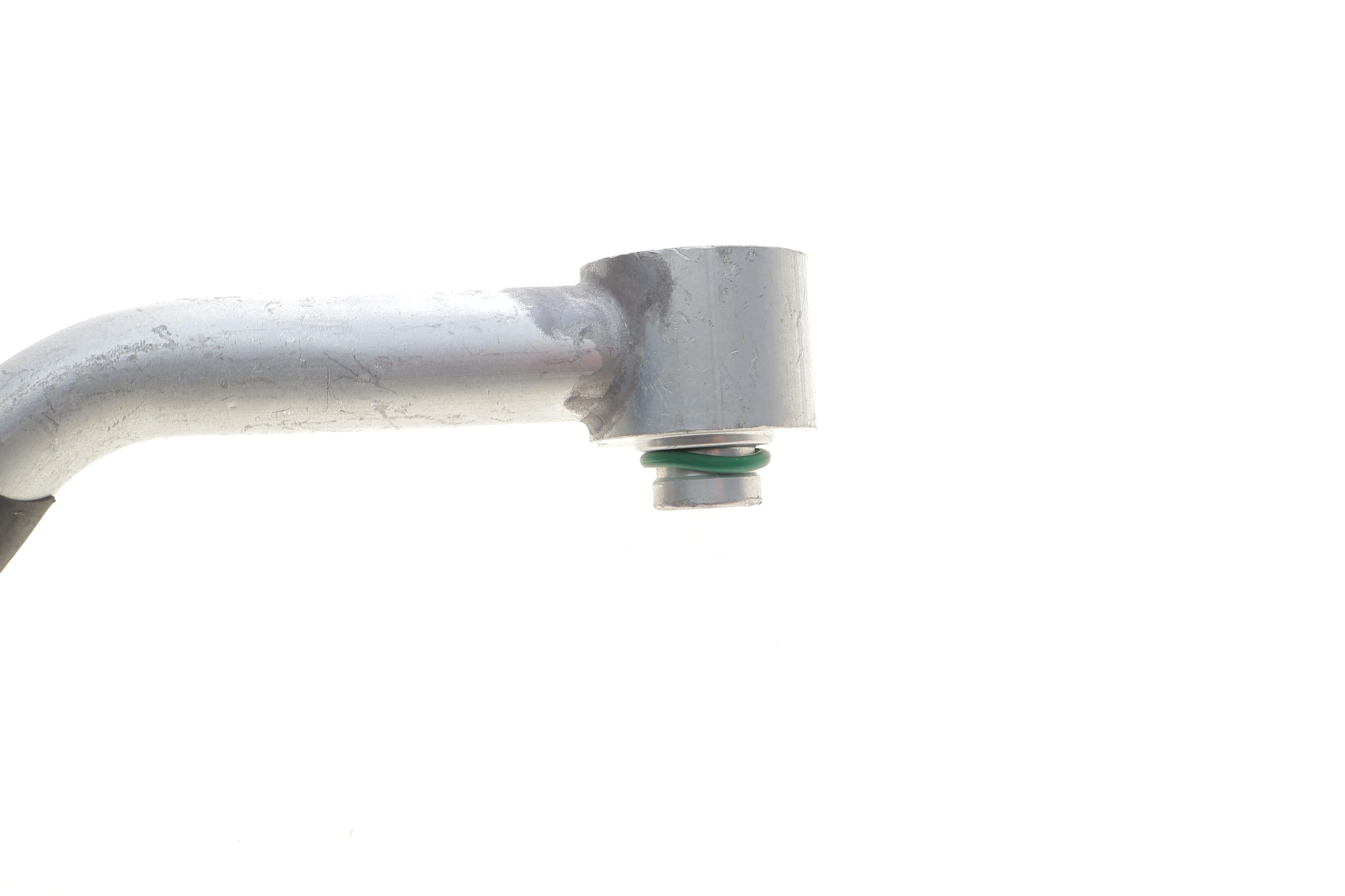 Трубка кондиционера VW Passat 00-05