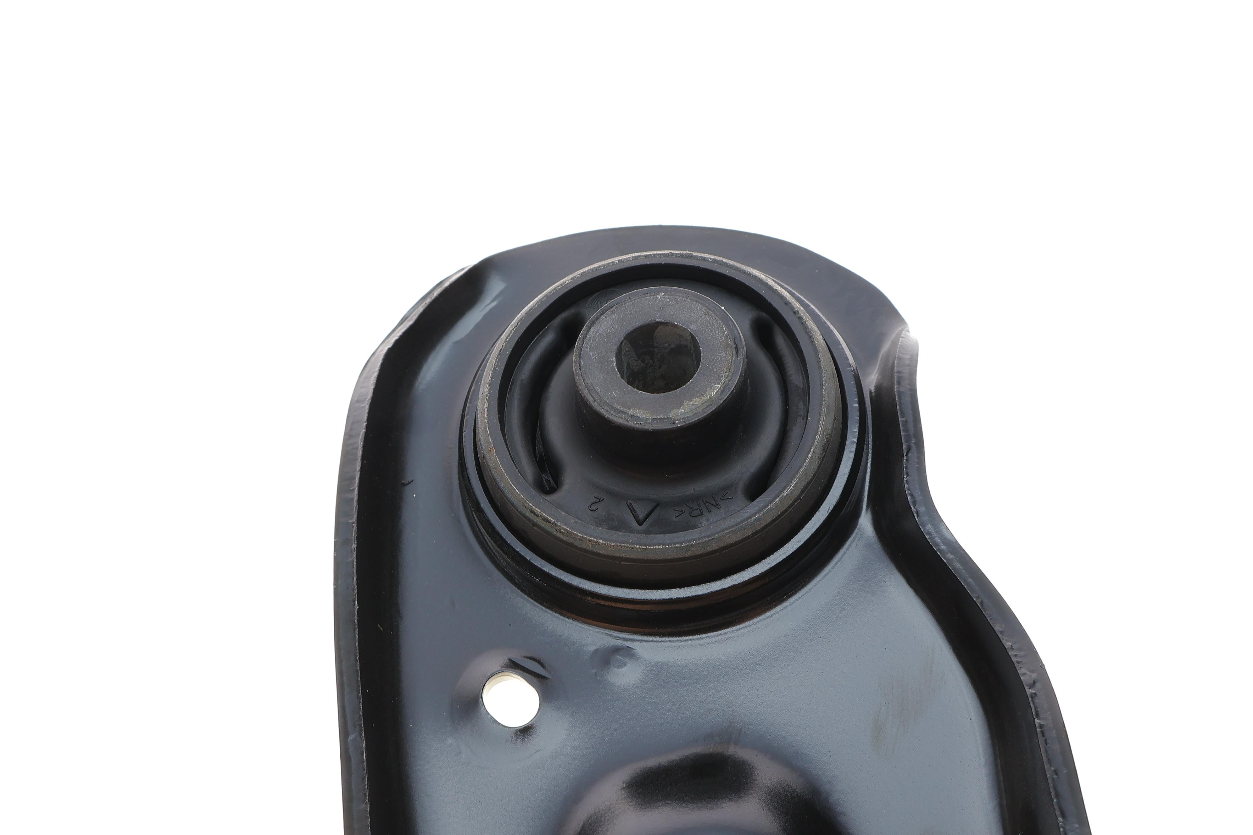 Важіль підвіски (передній/знизу) (R) VW Jetta 10-