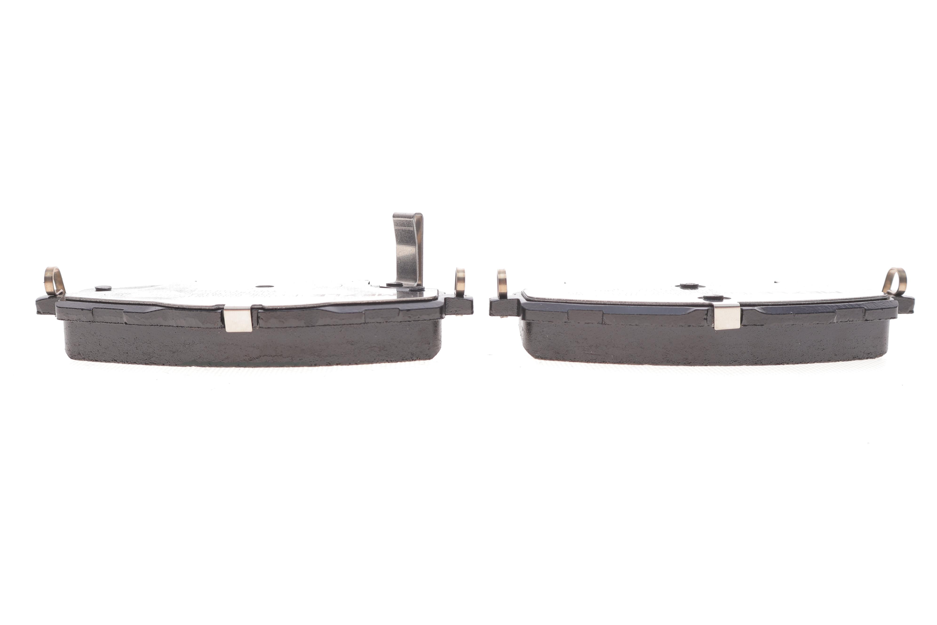 Колодки гальмівні (передні) Toyota Auris 12-18/Corolla 13-18 (PREMIUM)