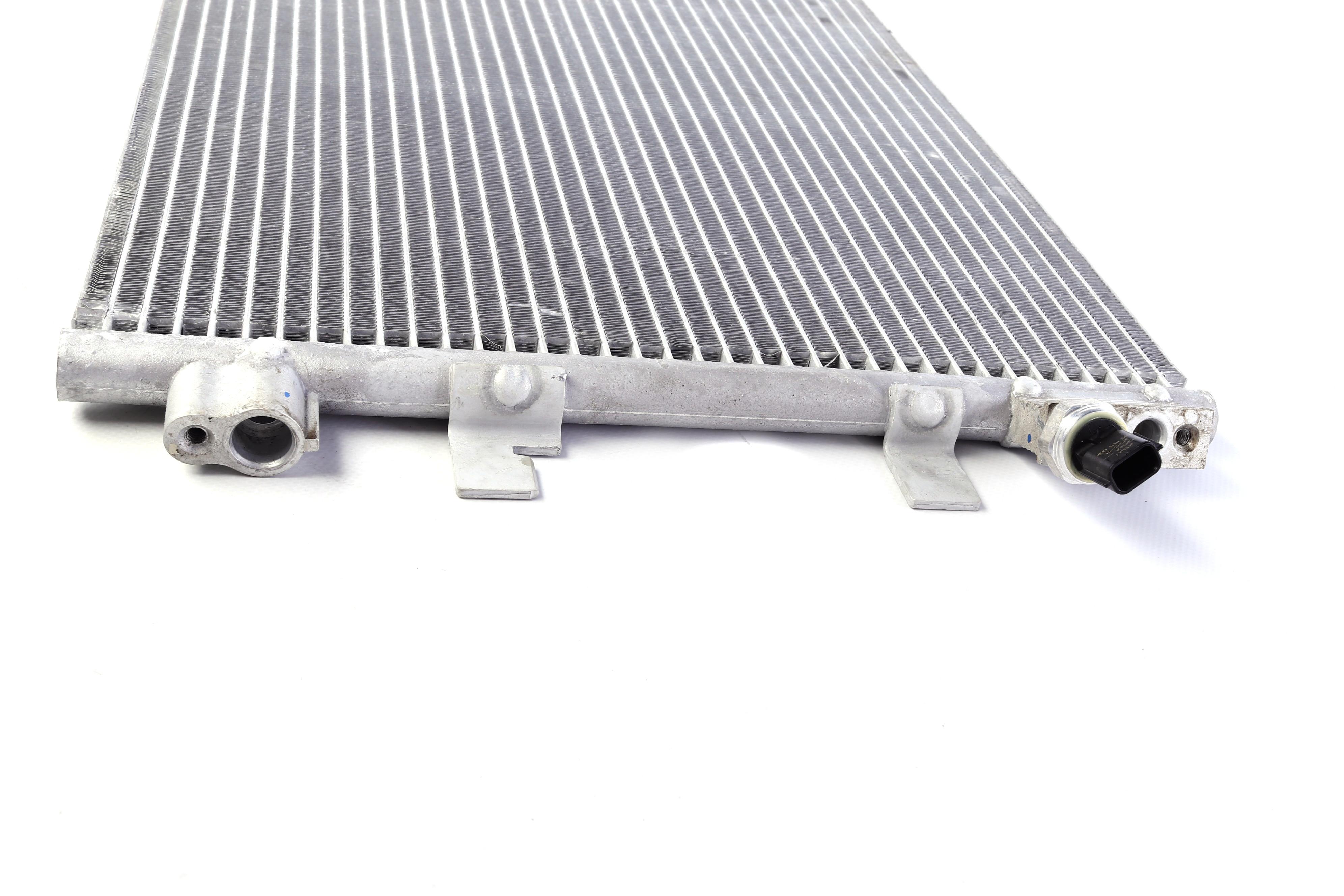 Радиатор кондиционера Renault Fluence/Scenic III/Megane III 08-