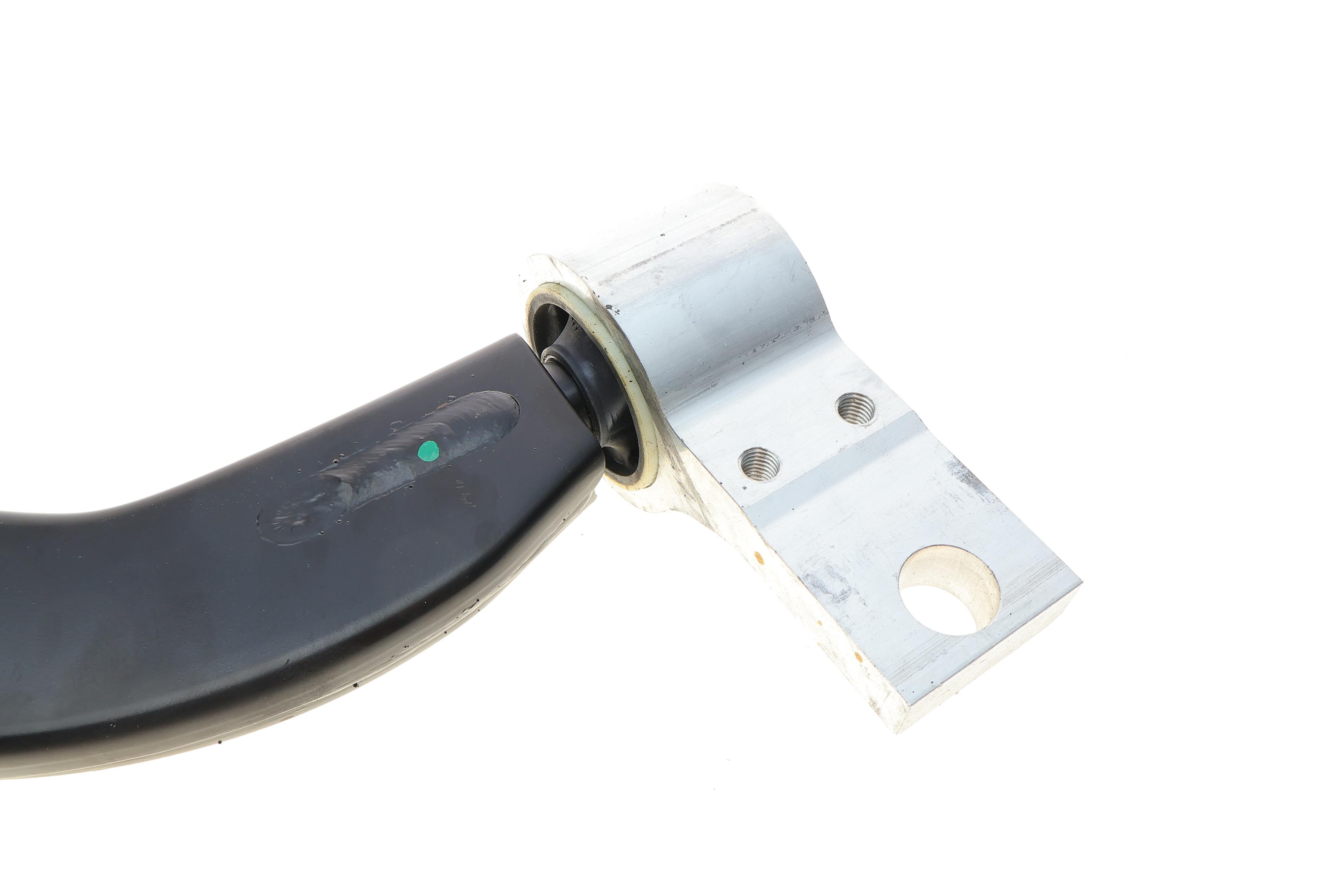 Важіль підвіски (передній) (L) Ford Fiesta/Fusion/Mazda 2 01-12