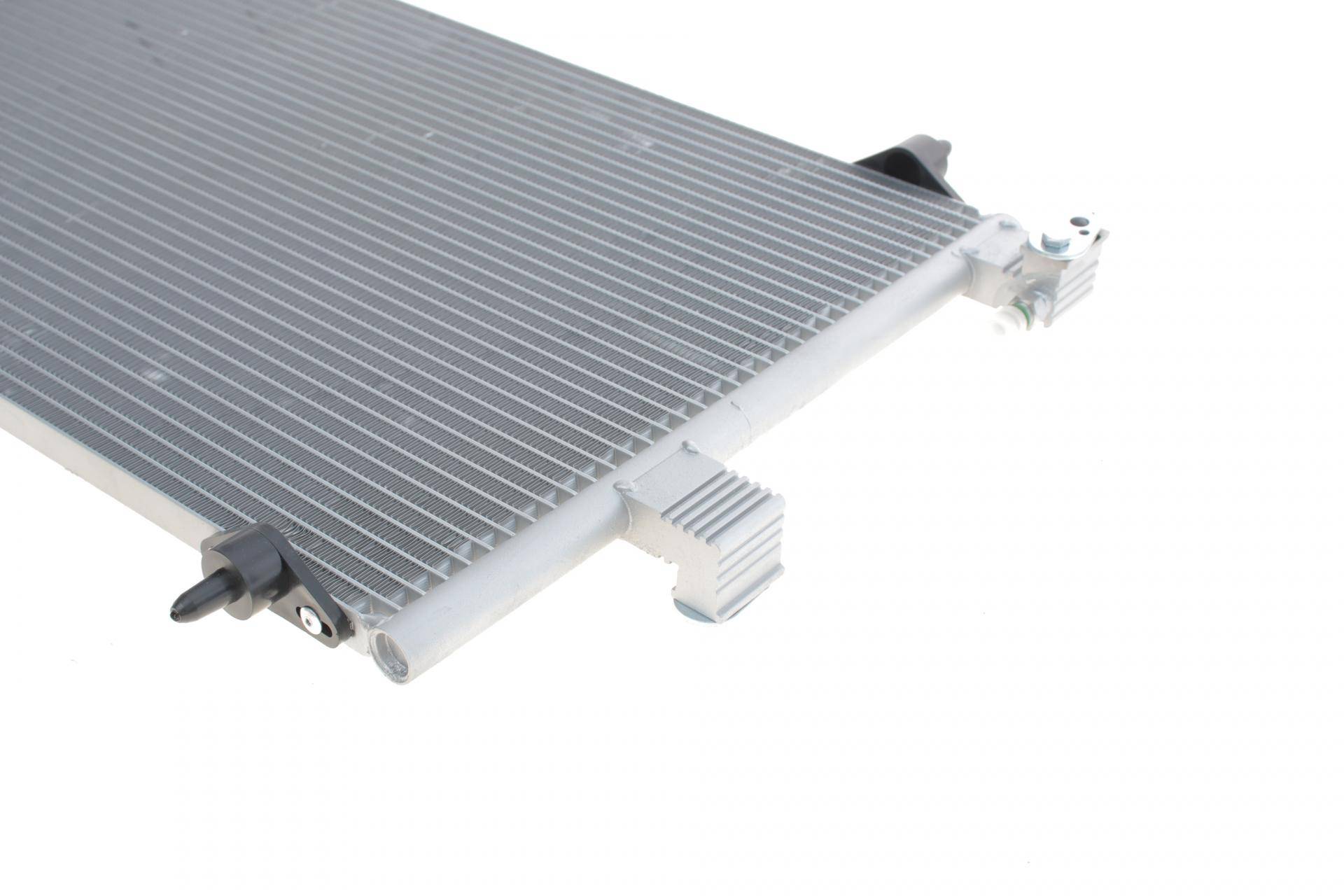 Радіатор кондиціонера Citroen Xsara/Peugeot 406/607 1.8-3.0 98-11