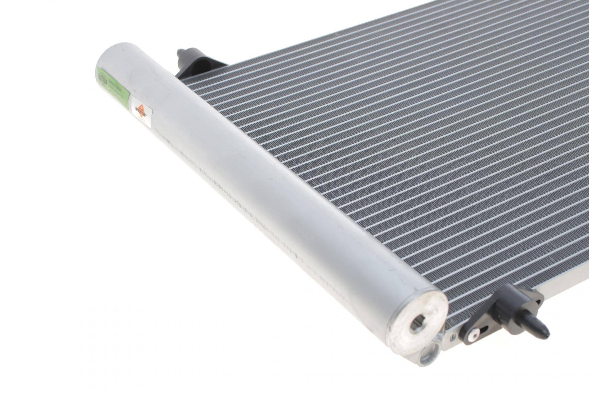 Радіатор кондиціонера Citroen Xsara/Peugeot 406/607 1.8-3.0 98-11