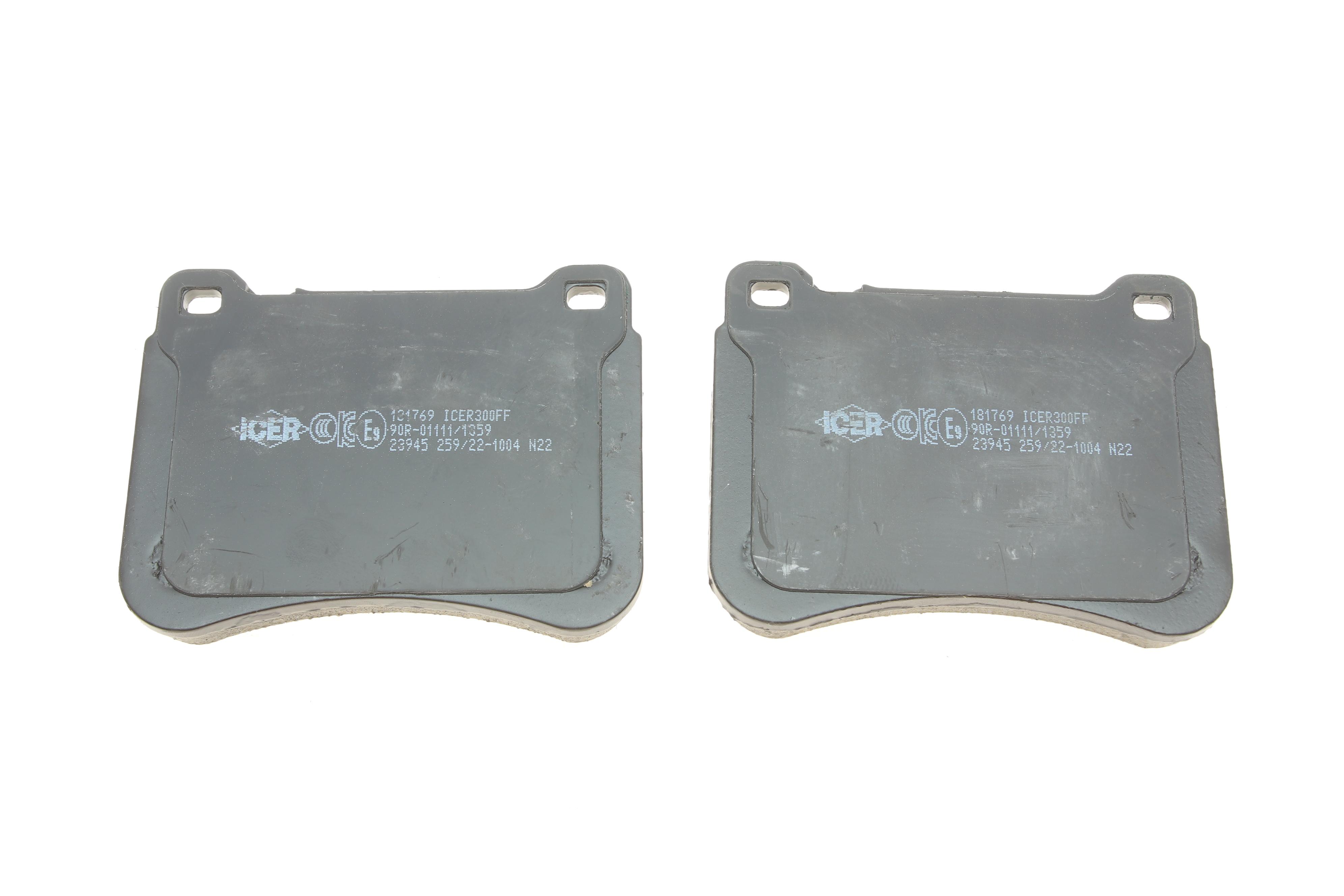 Колодки гальмівні (передні) MB C-class (W203) 00-11/CLC-class (CL203/C209) 02-11