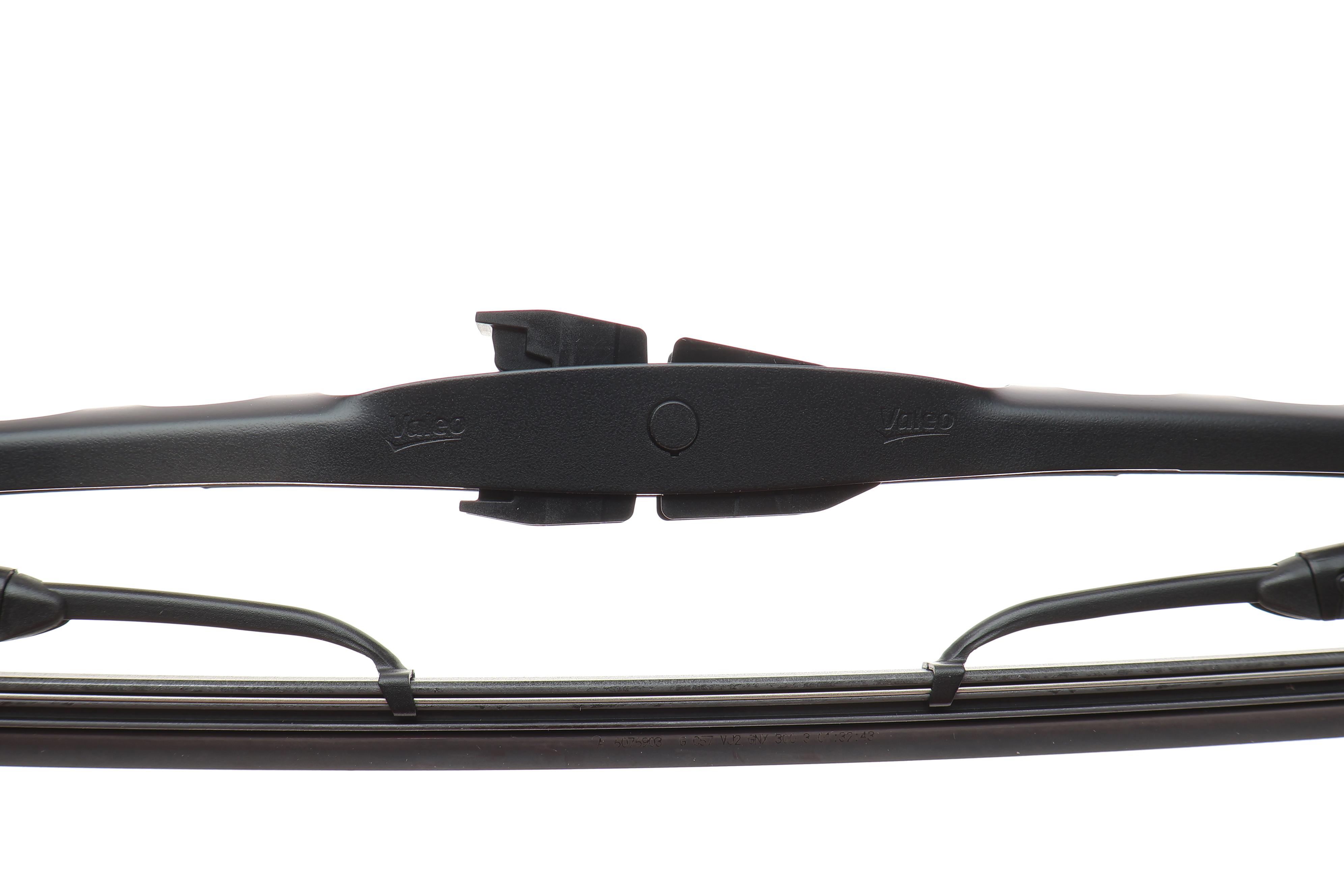 Щетка стеклоочистителя (700mm) Ford/Man/MB/Renault Trucks/Scania 70-