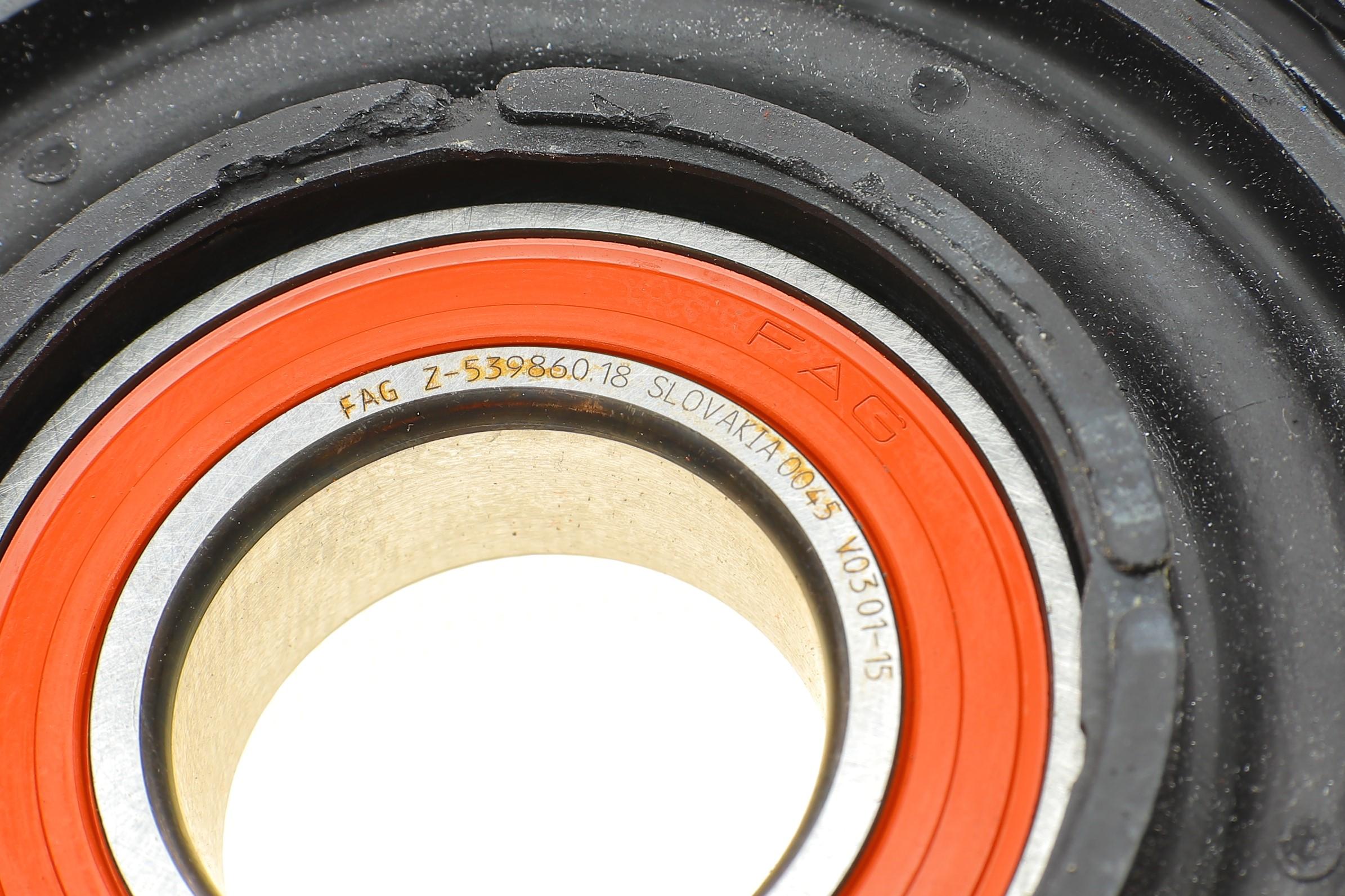 Підшипник підвісний Dacia Duster 1.5dCi/1.6 16V 10- (d=30mm) (з підшипником FAG)