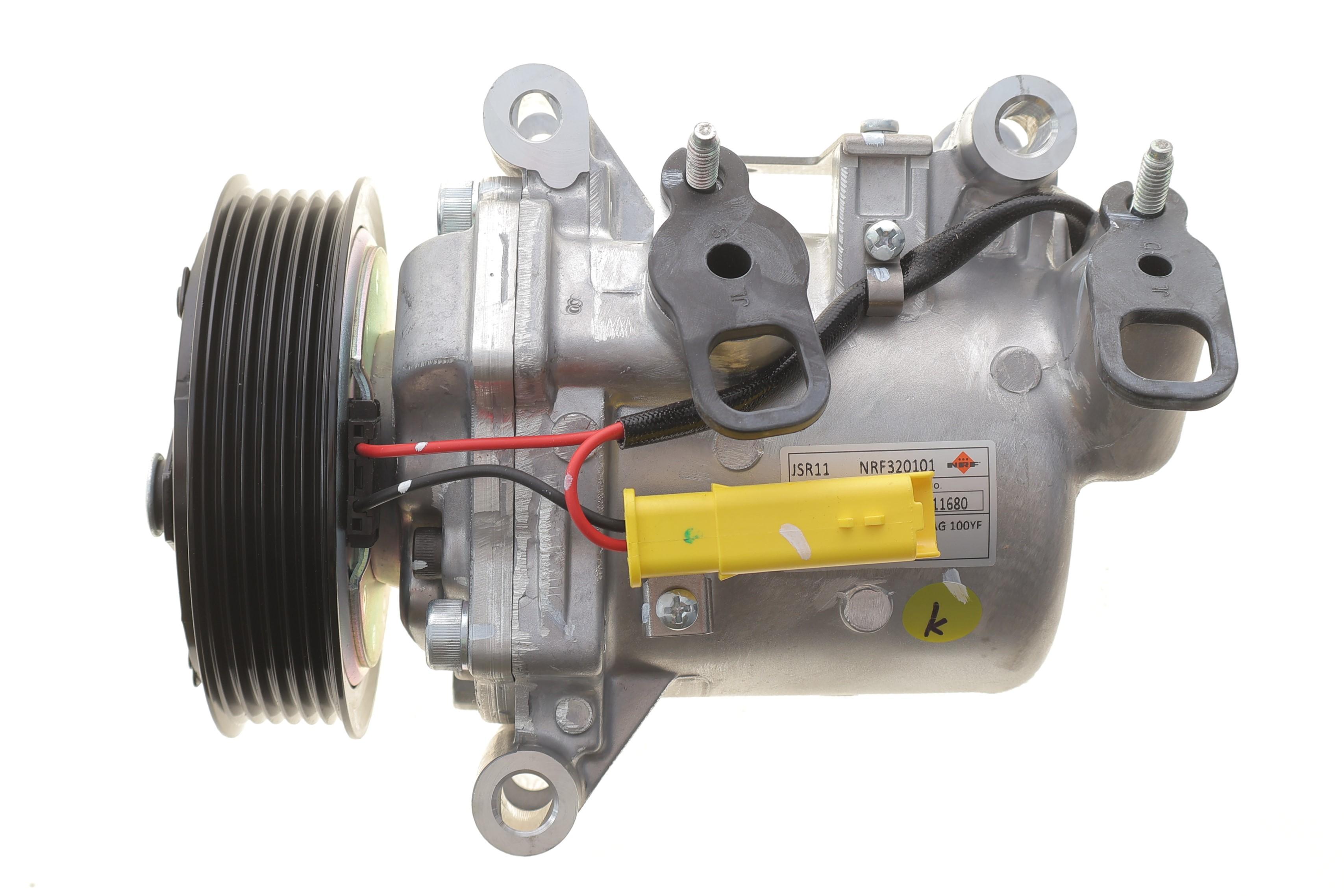 Компрессор кондиционера Peugeot 301 12-