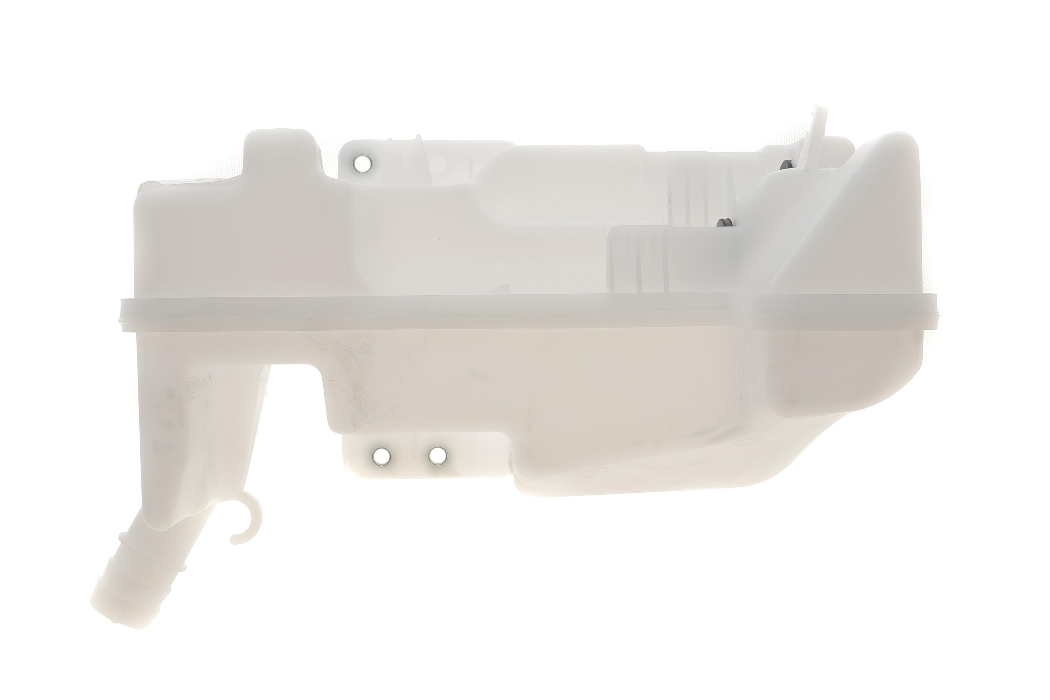 Бачок омывателя VW Passat 14-24