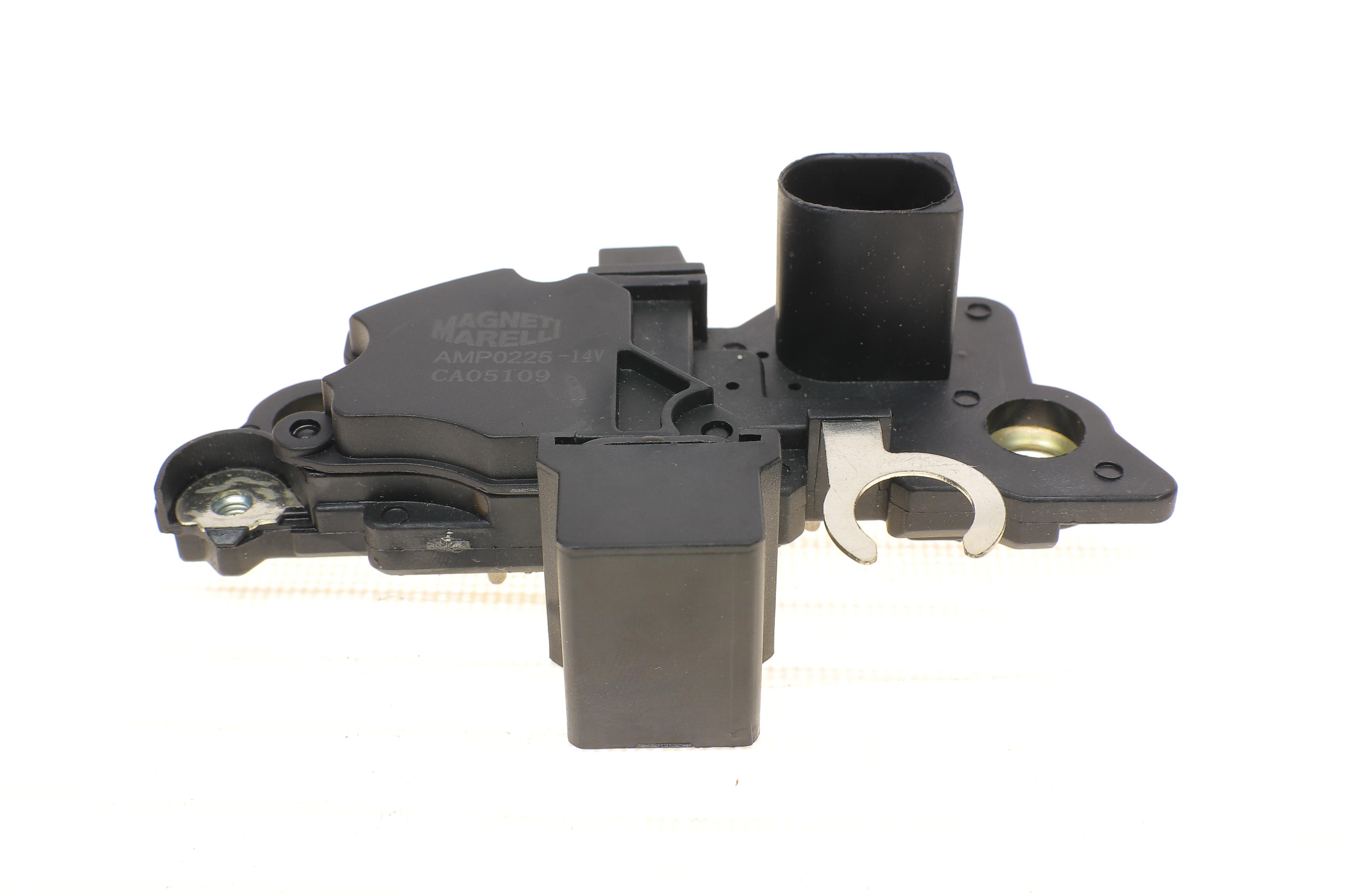 Реле генератора (14V) MB (W163/203/S203) -08 (AMP0225)