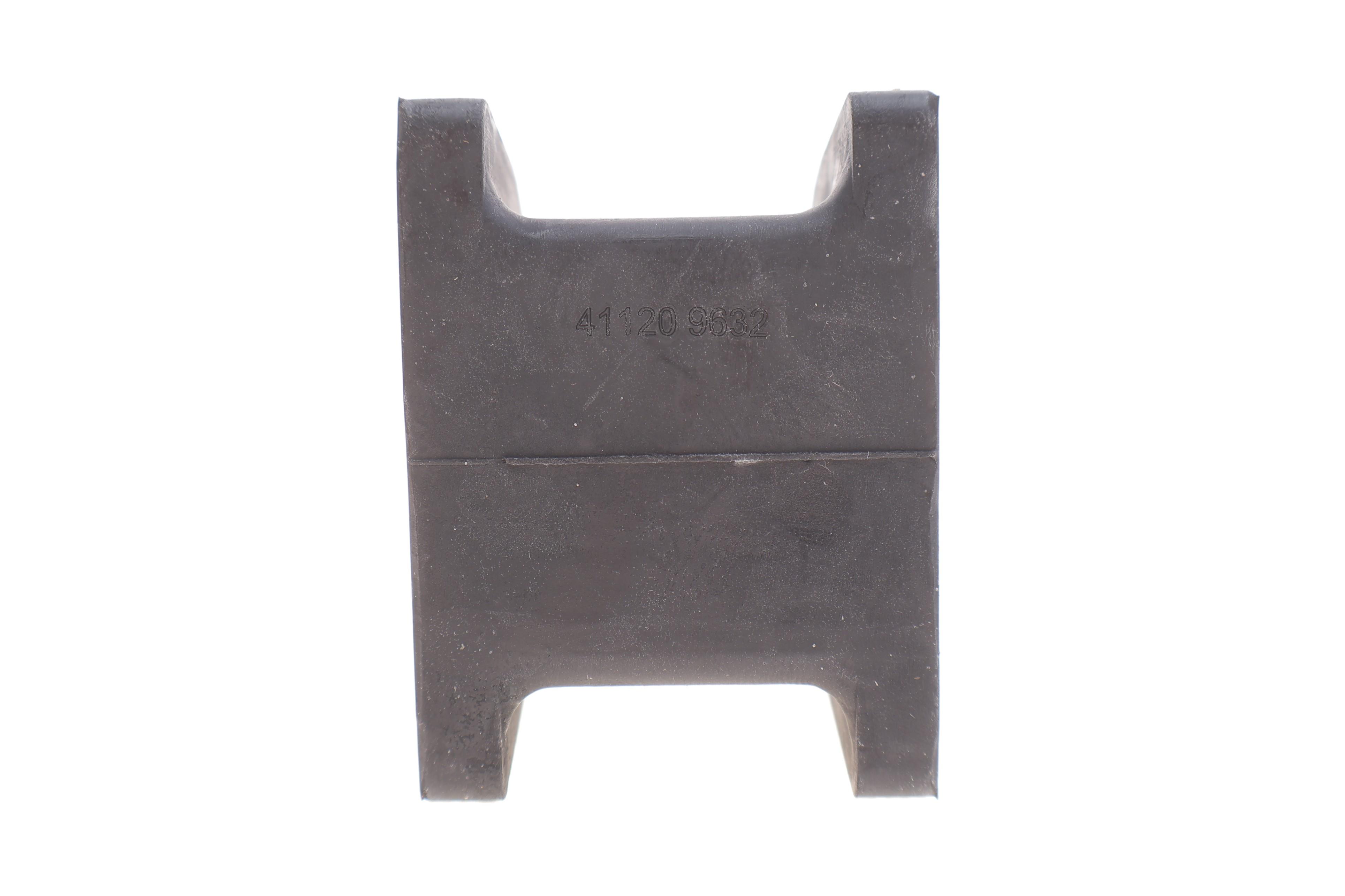 Втулка стабілізатора (заднього) Mitsubishi L200/Pajero 98- (d=22mm)