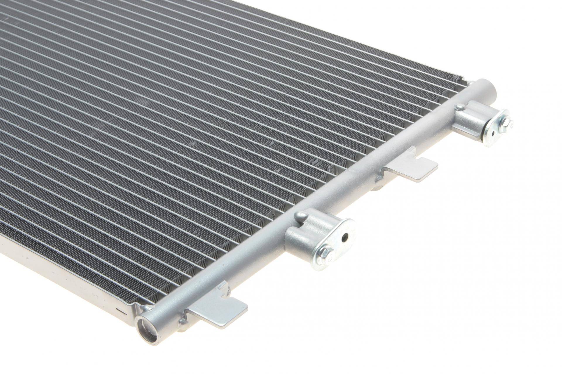 Радіатор кондиціонера Renault Duster/Dacia Duster 1.5dCi 10-