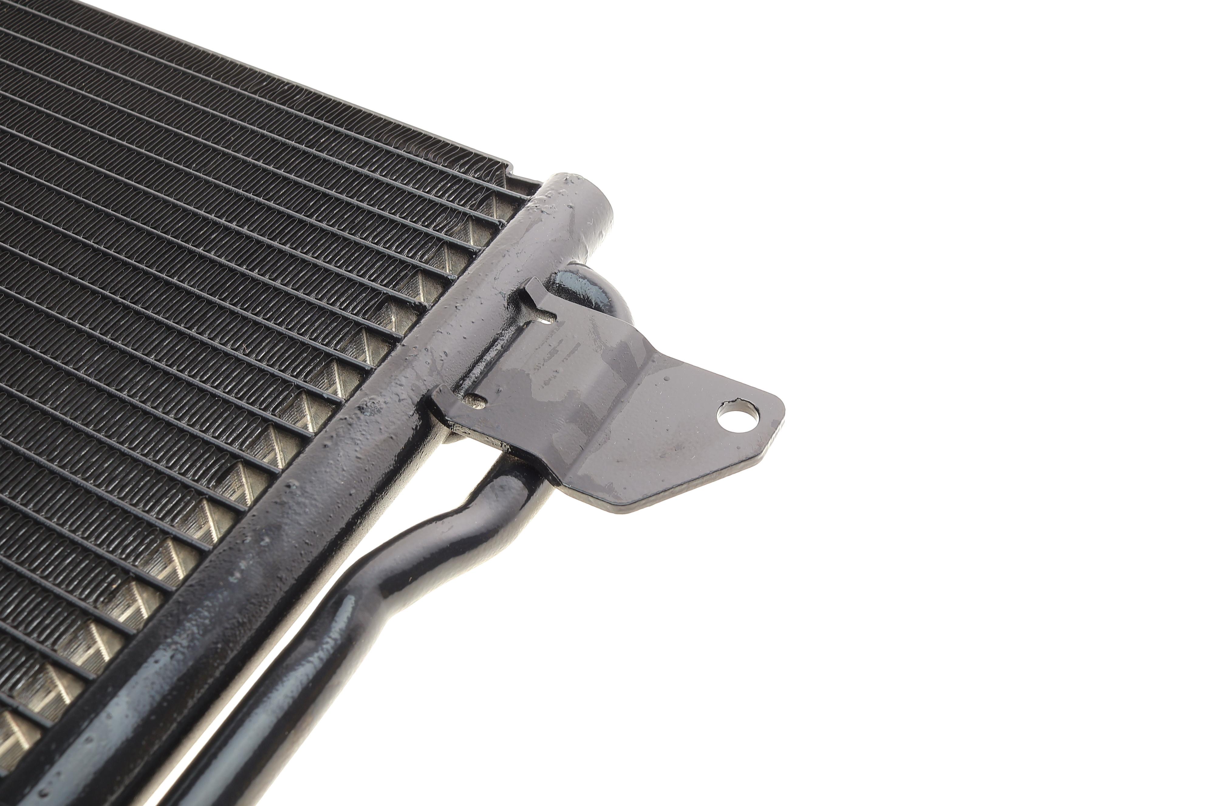 Радіатор кондиціонера VW Caddy/Golf/Jetta/Skoda Octavia 03-