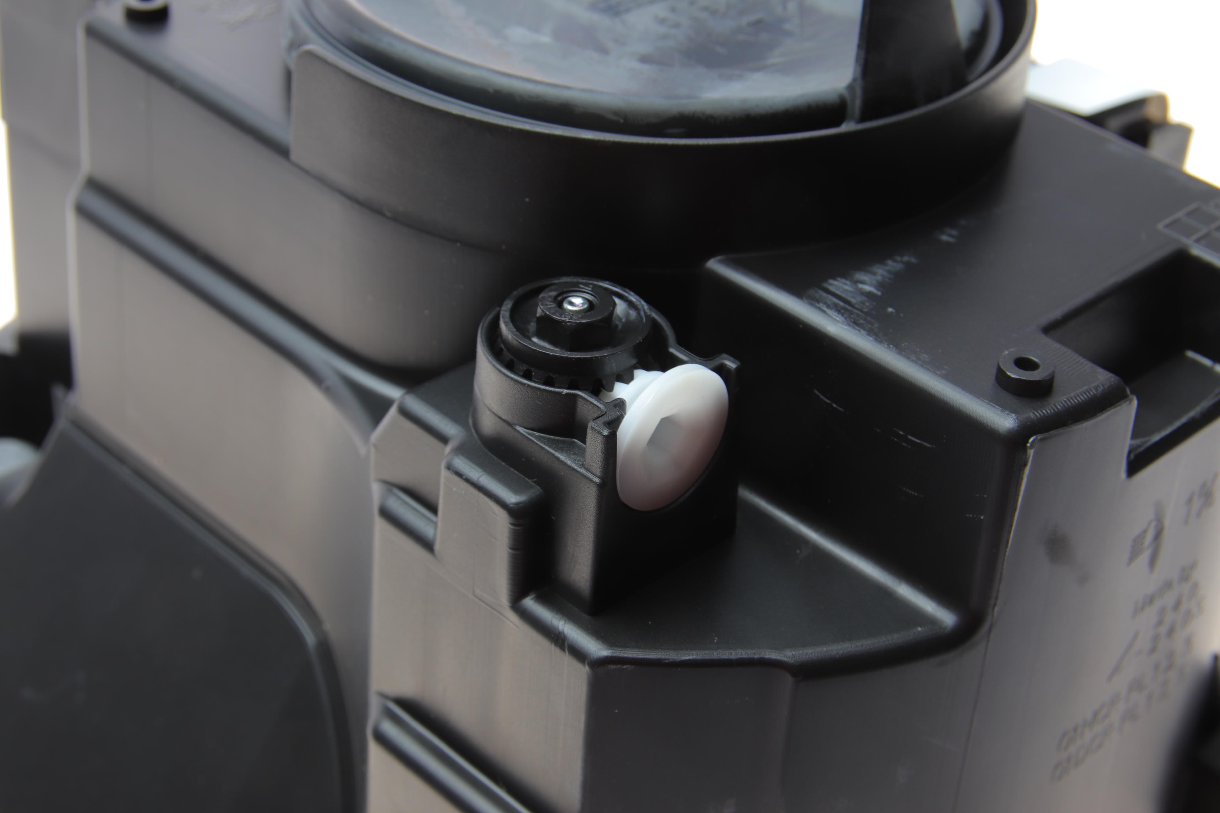 Фара (L) Jeep Renegade 14- (H4) (LPP212)