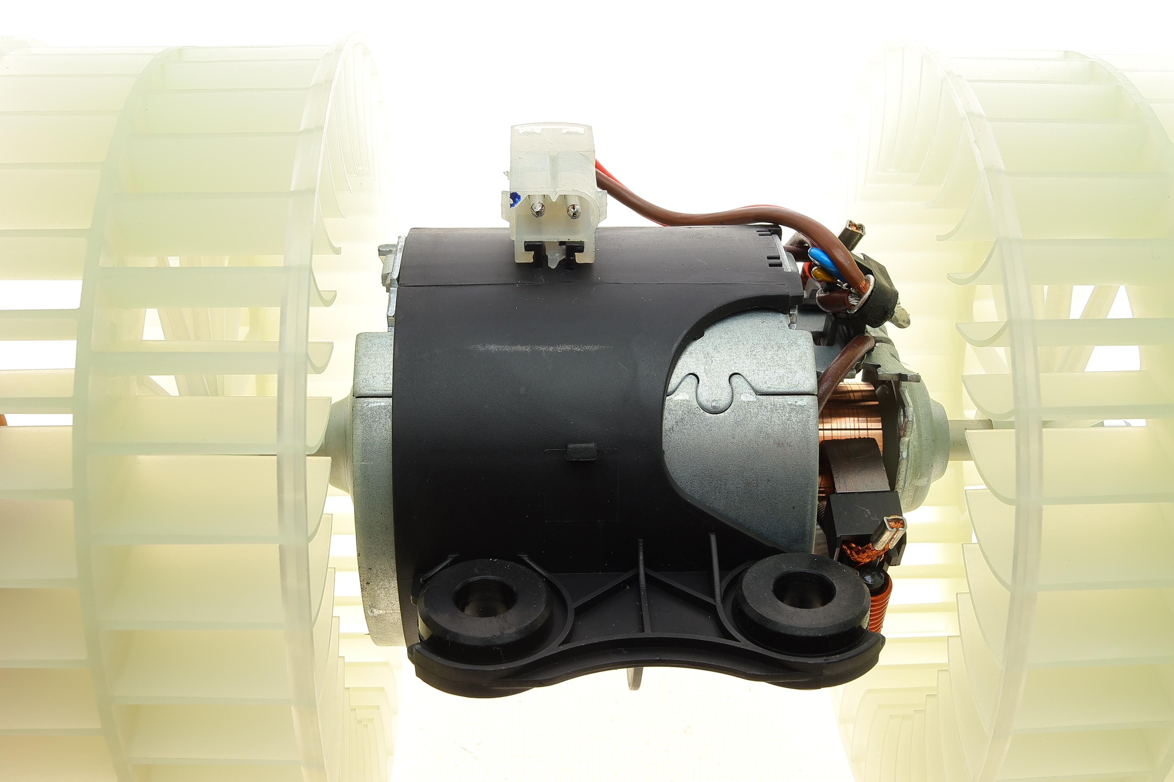 Моторчик пічки MB Vito (W639) (+AC)