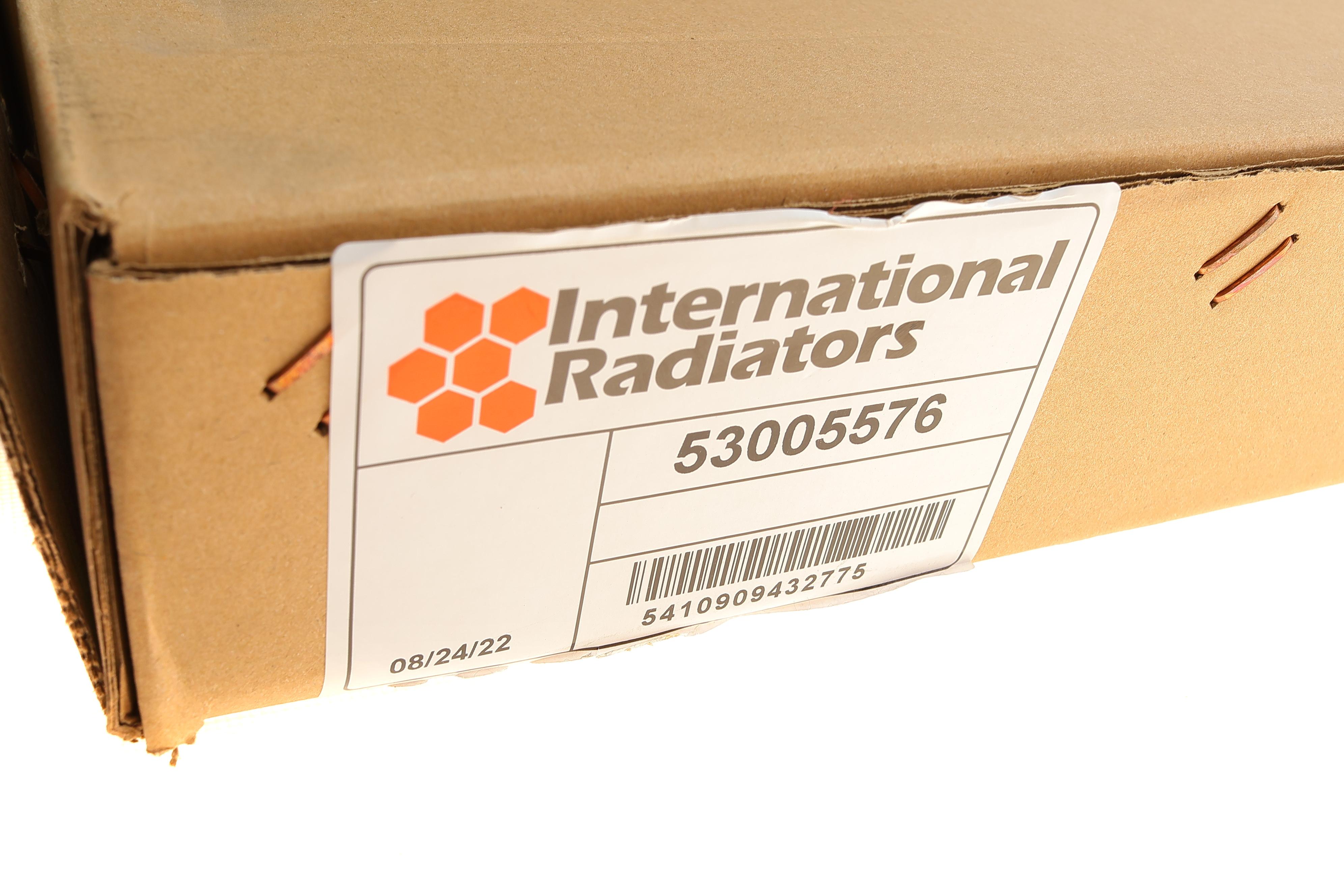 Радіатор кондиціонера (з осушувачем) Toyota Auris/Prius 1.8 Hybrid 08-