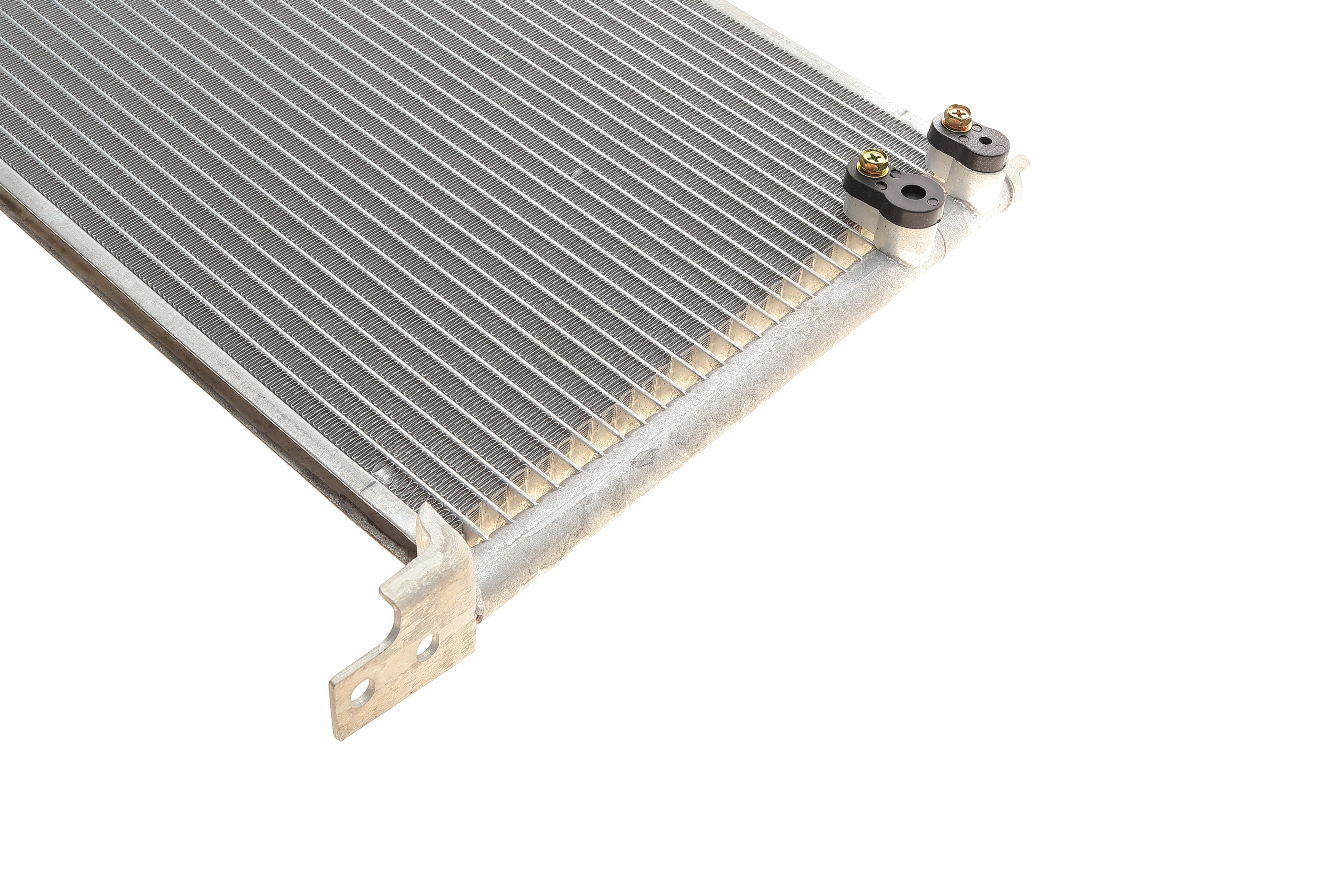 Радіатор кондиціонера (з осушувачем) Toyota Auris/Prius 1.8 Hybrid 08-