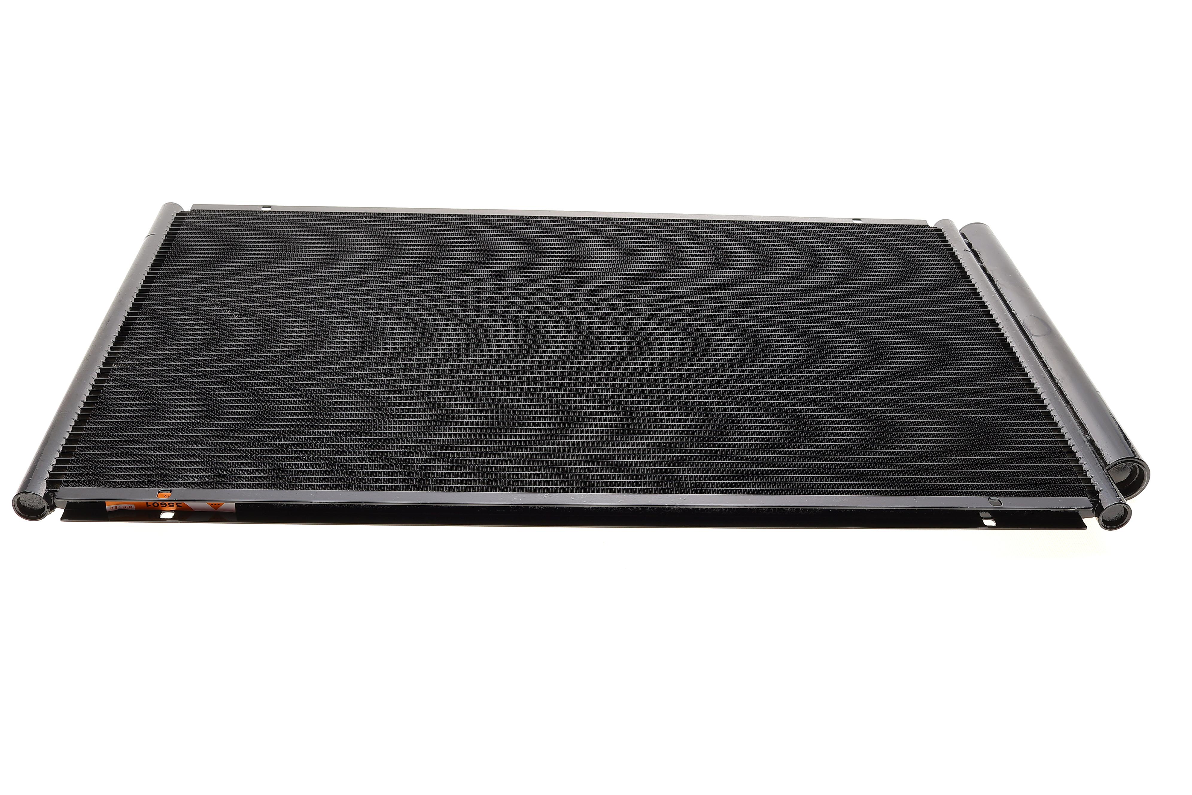 Радіатор кондиціонера (з осушувачем) Toyota Prius 1.5Hybrid 03-09