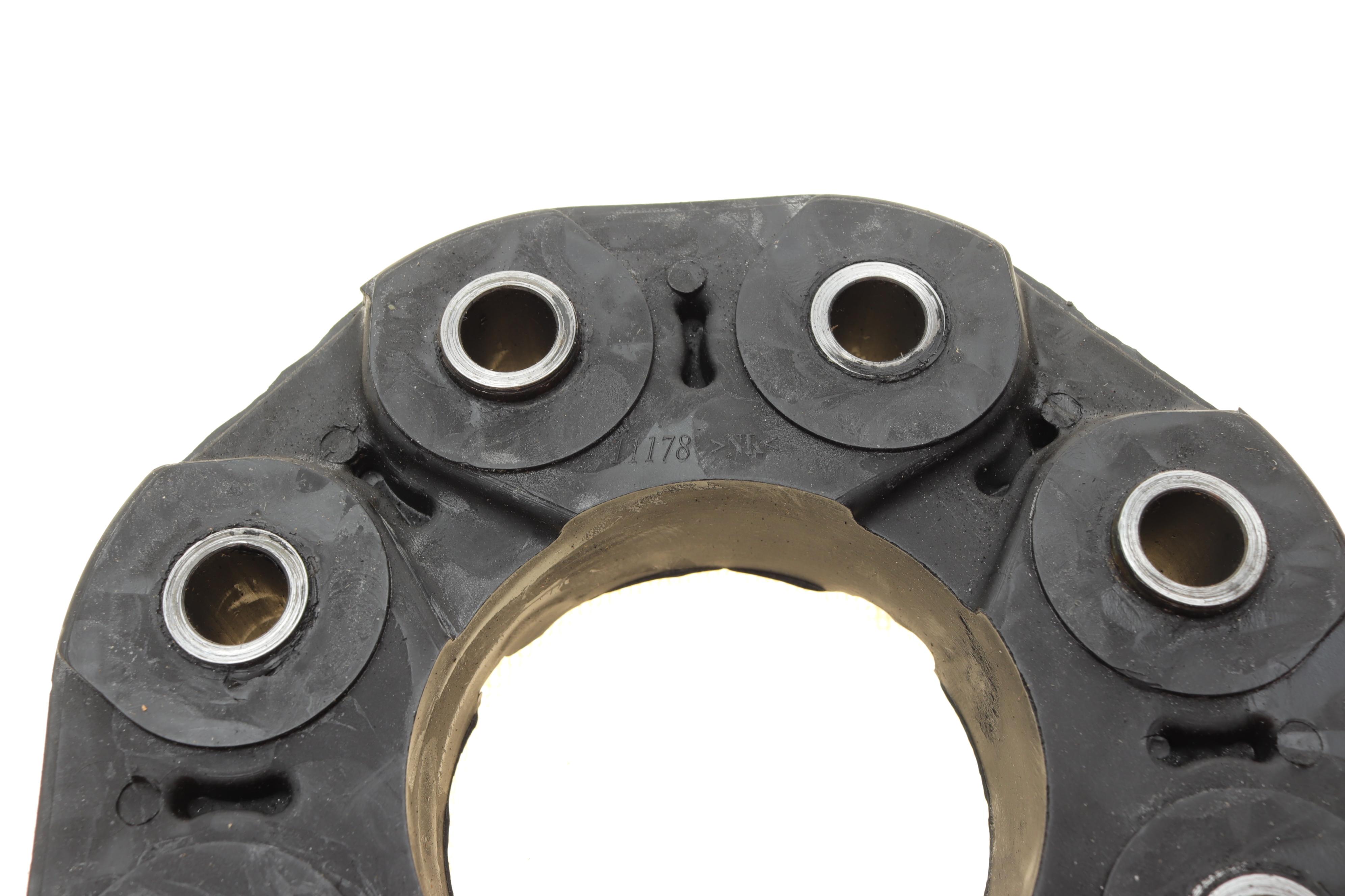 Муфта кардана еластична Renault Master 10- RWD (370007837R)