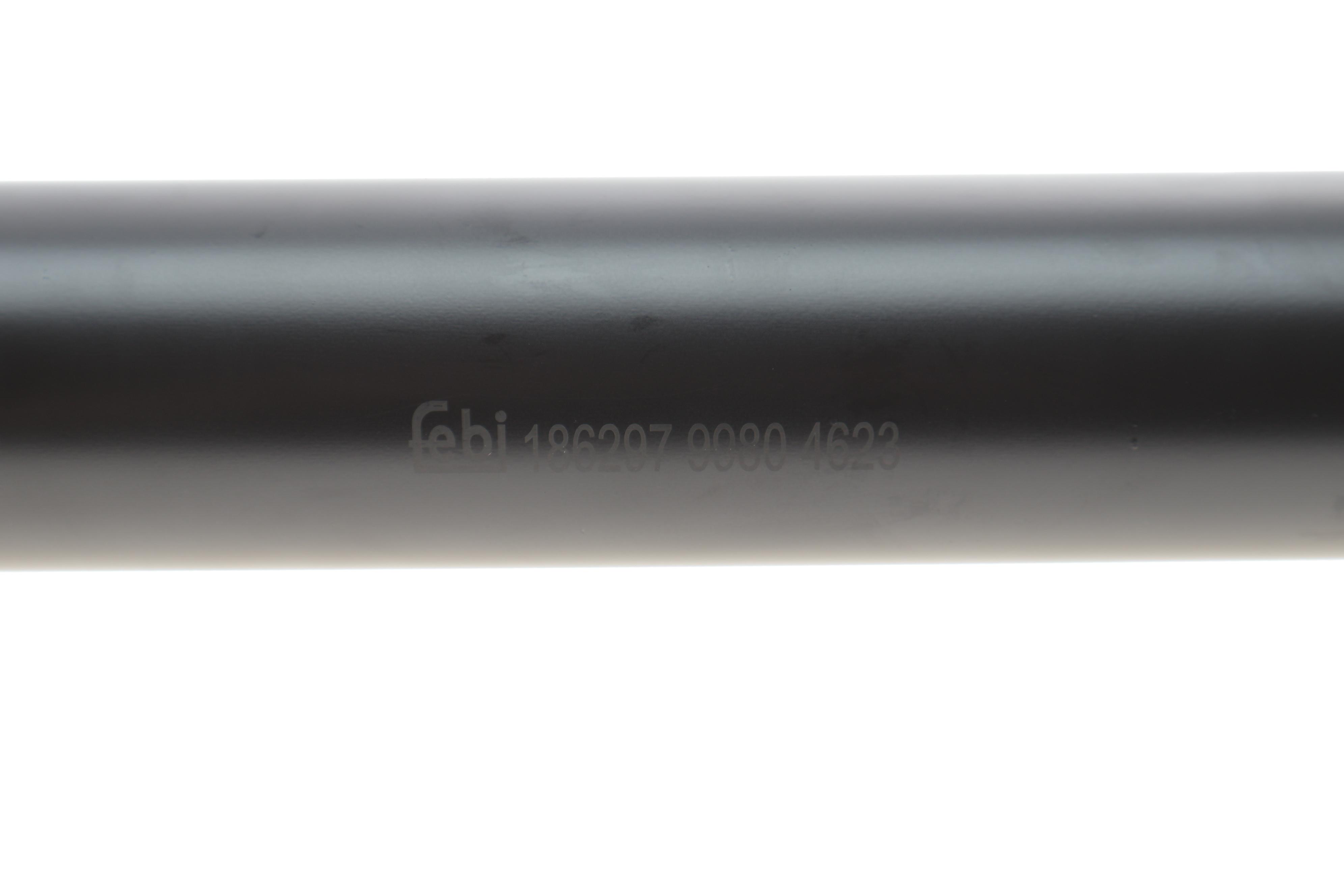 Карданний вал (передній) VW Touareg 3.2-6.0/3.0 TDI 04-10 (L=655mm)