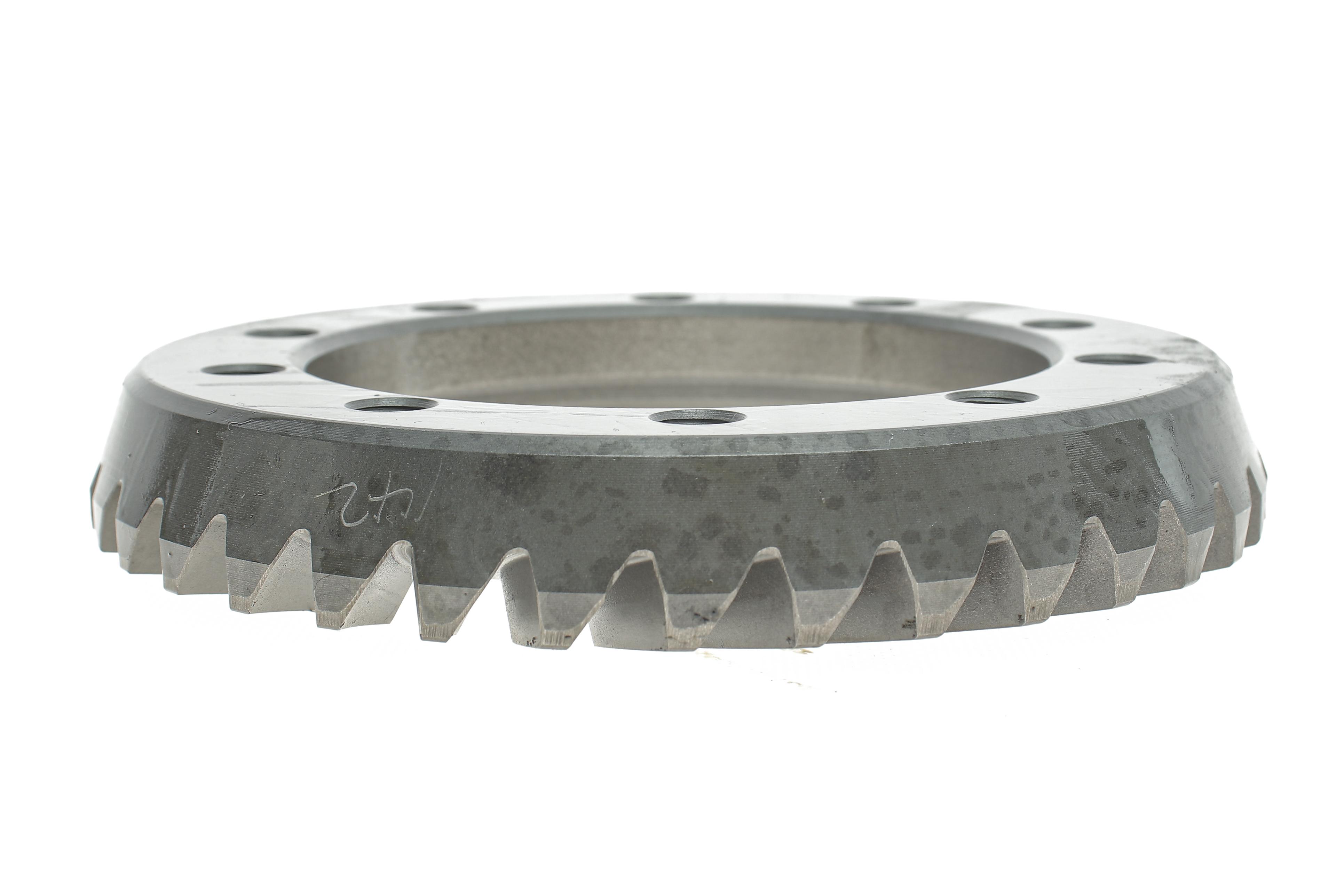 Головна пара в міст Nissan Navara (37x8)