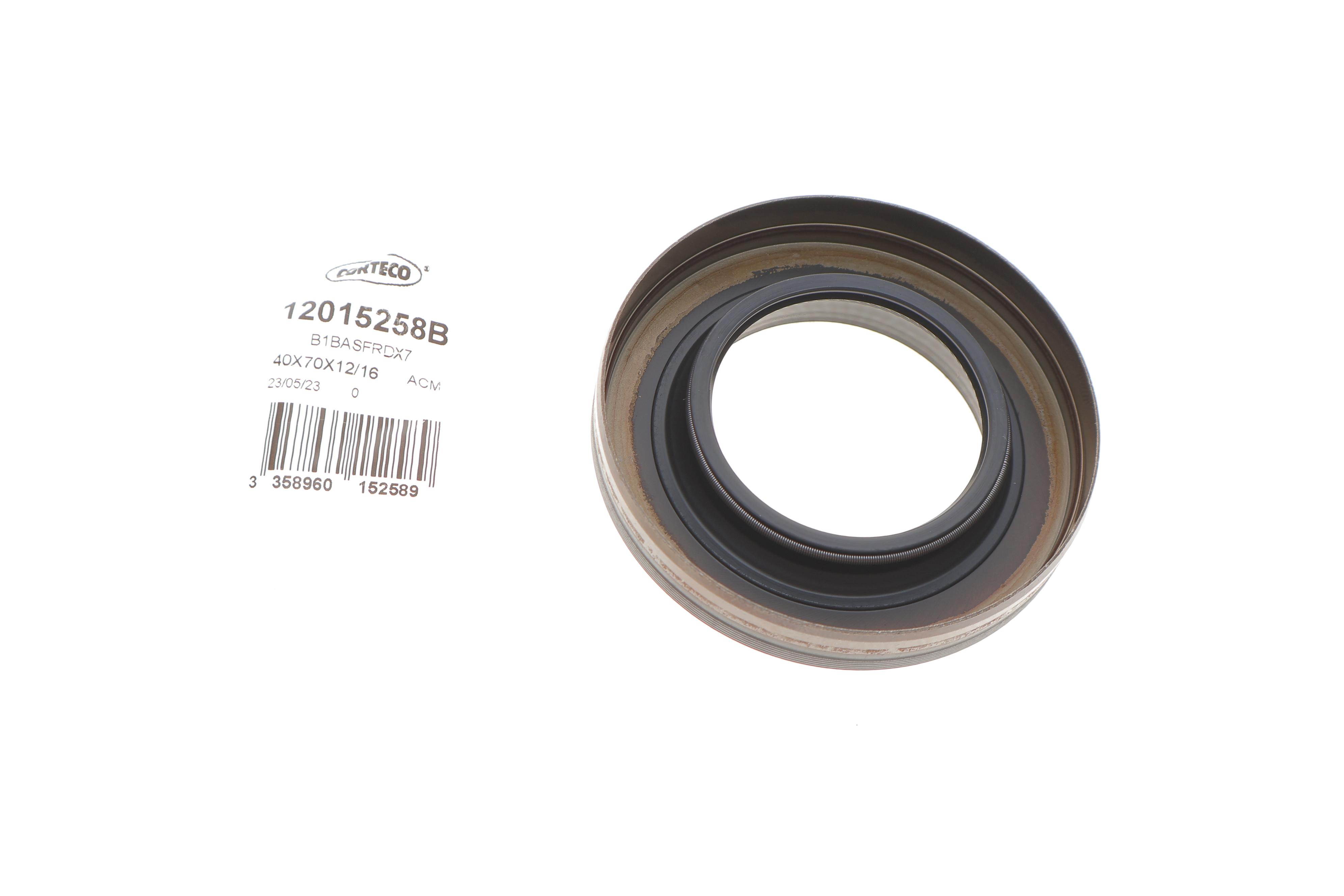 Сальник диференціала MB C-class (W202/W203/W204)/ E-class (W124/W210/W211) (40x70x12/16)