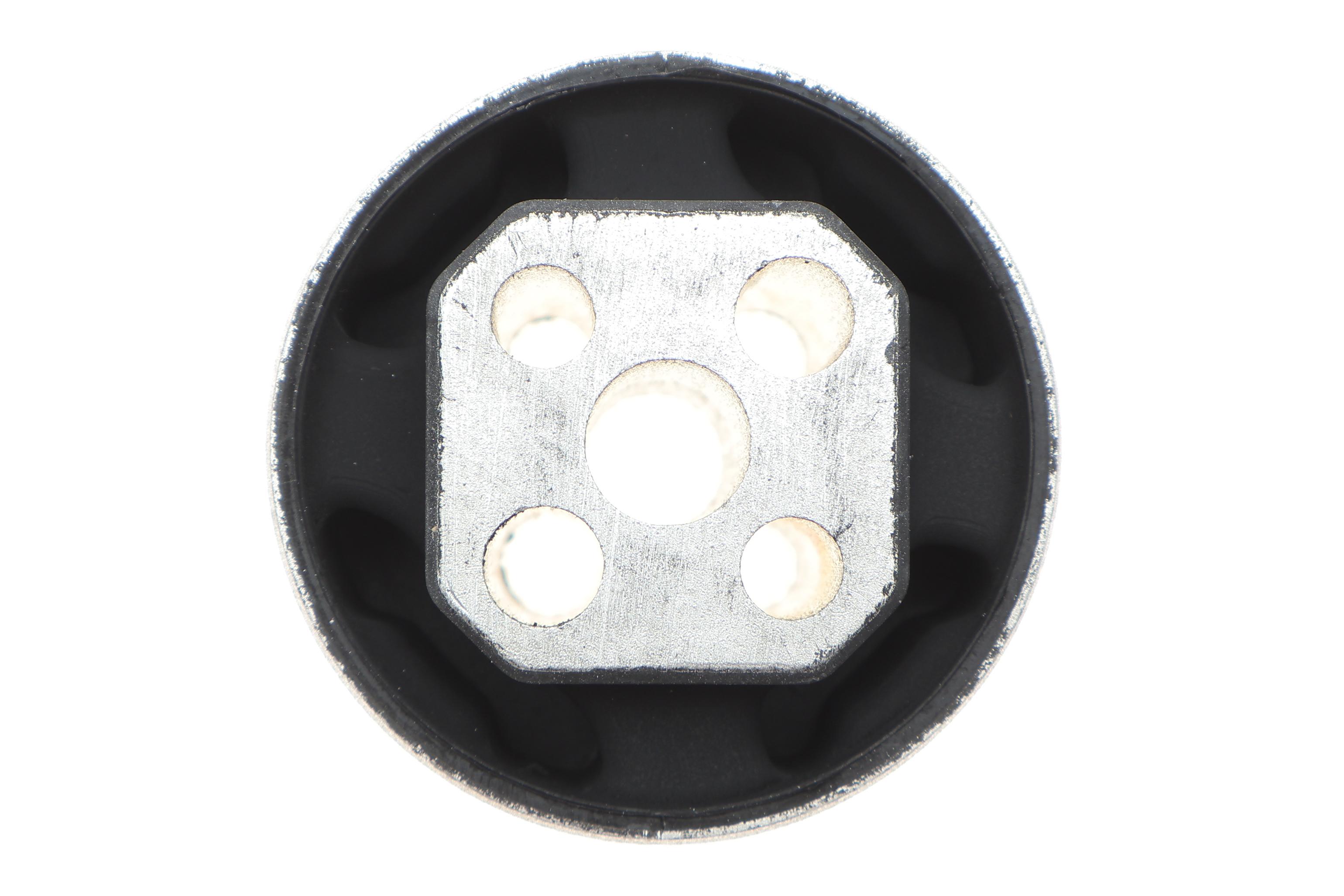 Сайлентблок редуктора (заднього) Audi Q7/VW Touareg 06-14